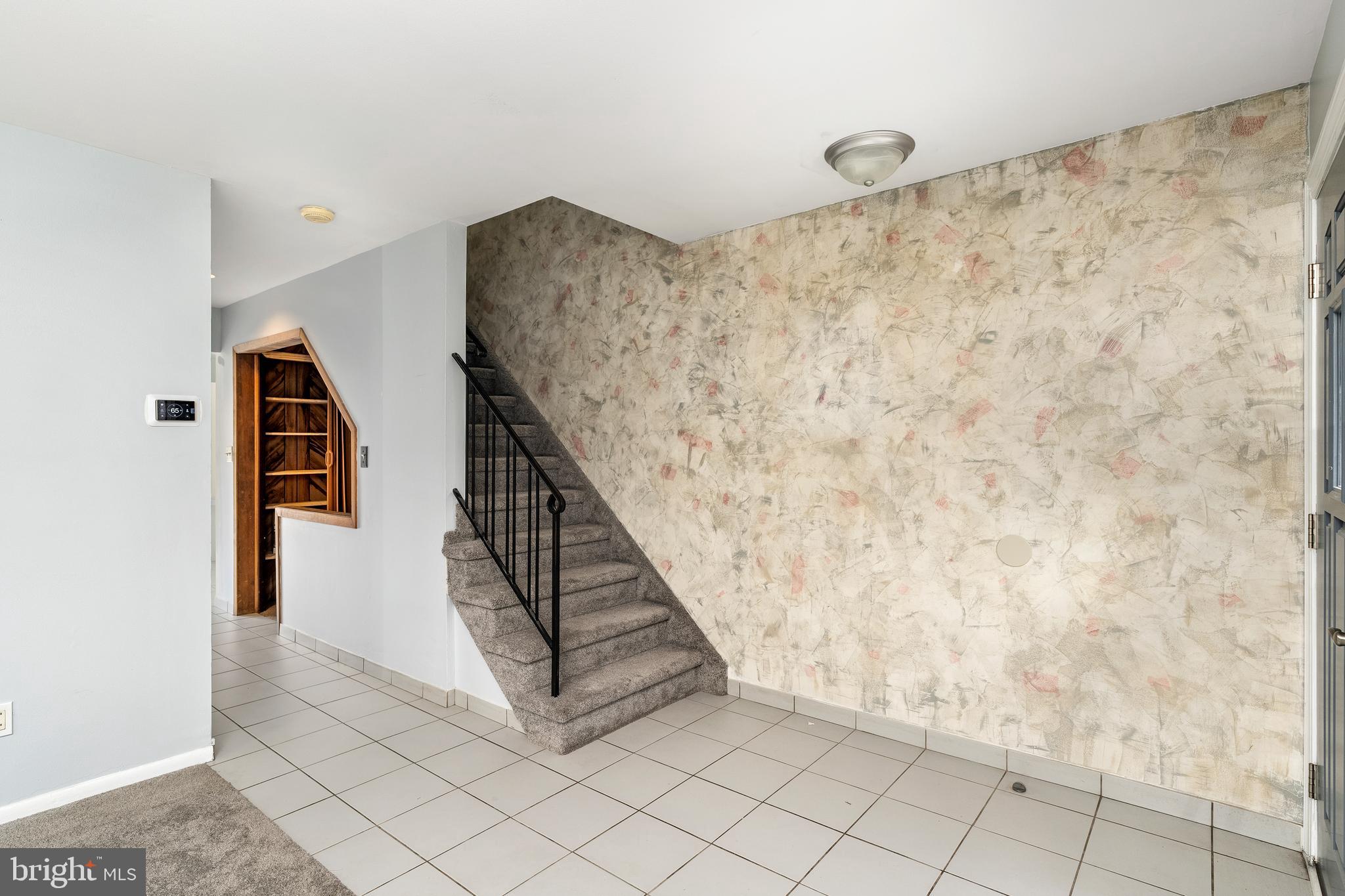 449 LIVINGSTON DRIVE