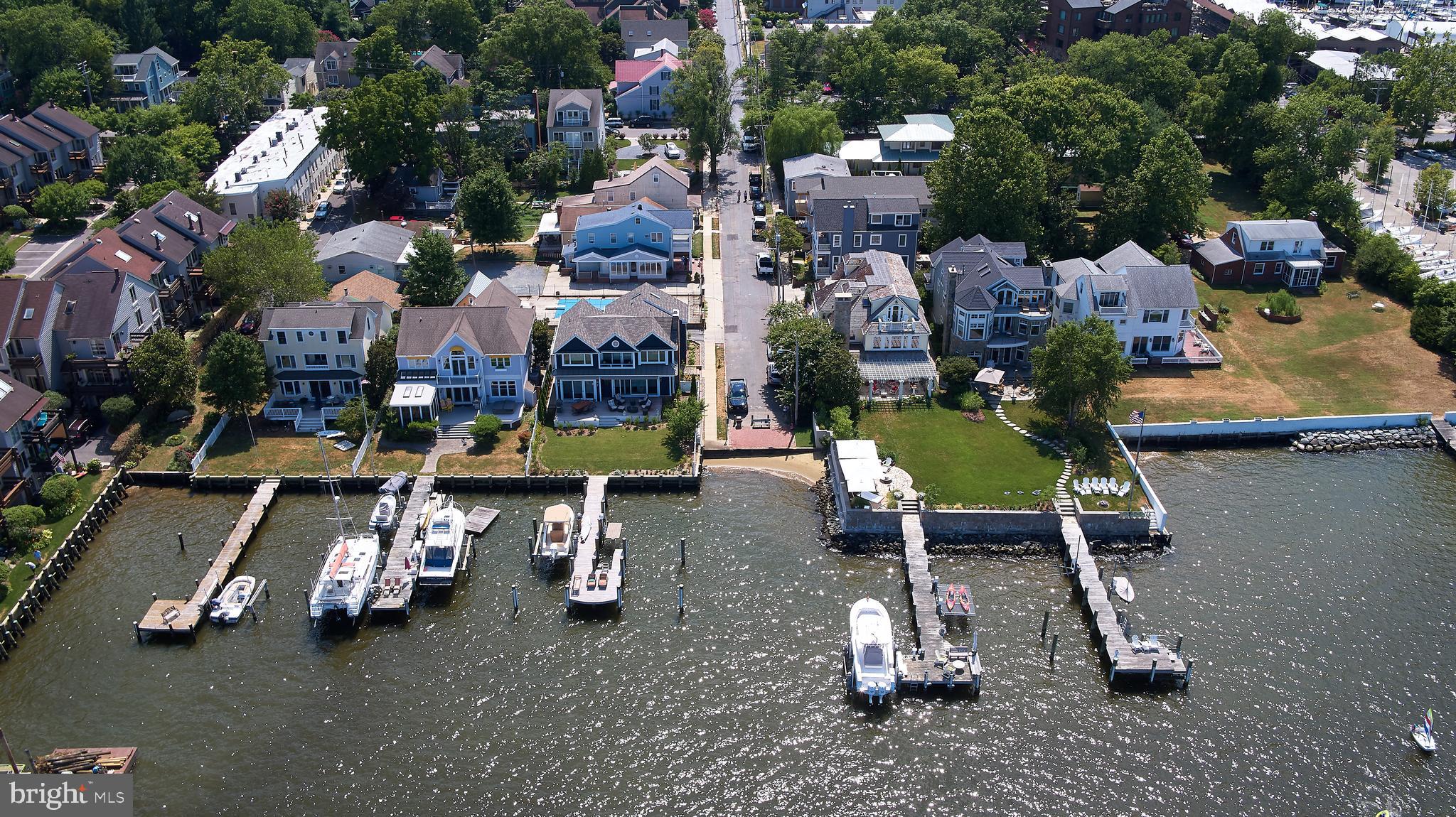 EASTPORT - Residential