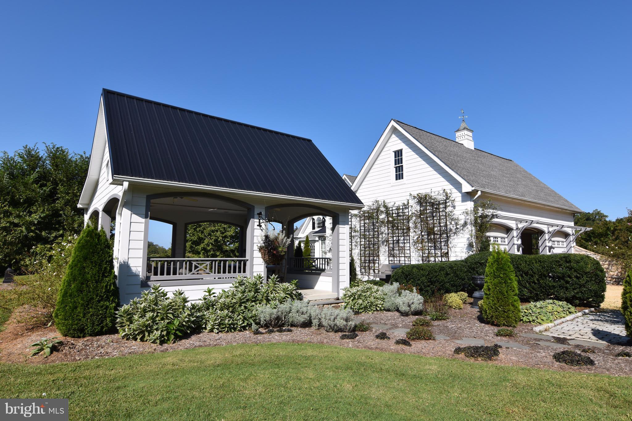 GOLDSBOROUGHS REST - Residential