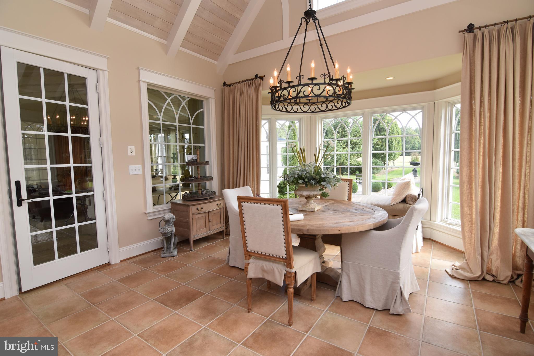 GOLDSBOROUGHS REST - Residential