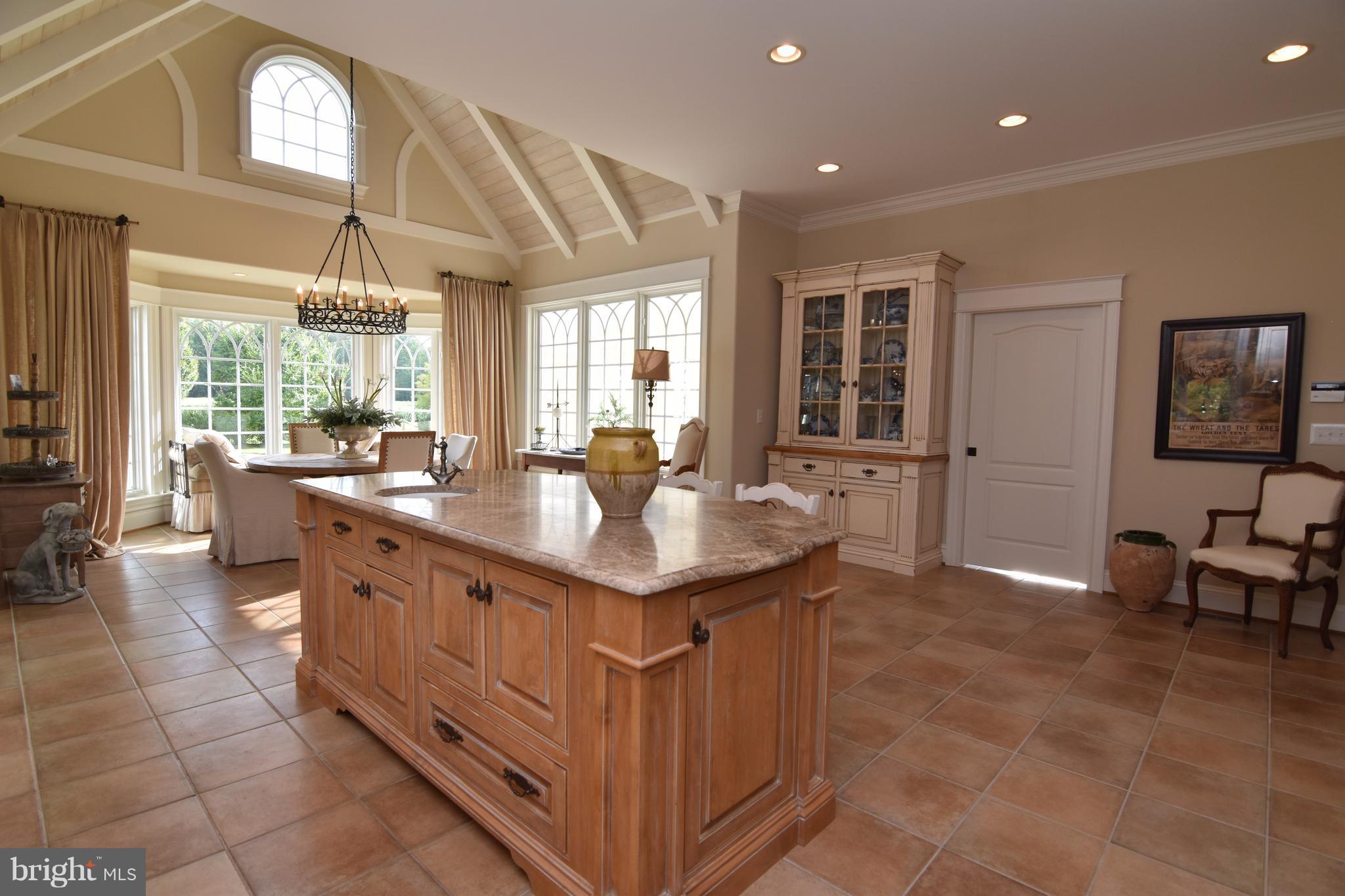 GOLDSBOROUGHS REST - Residential