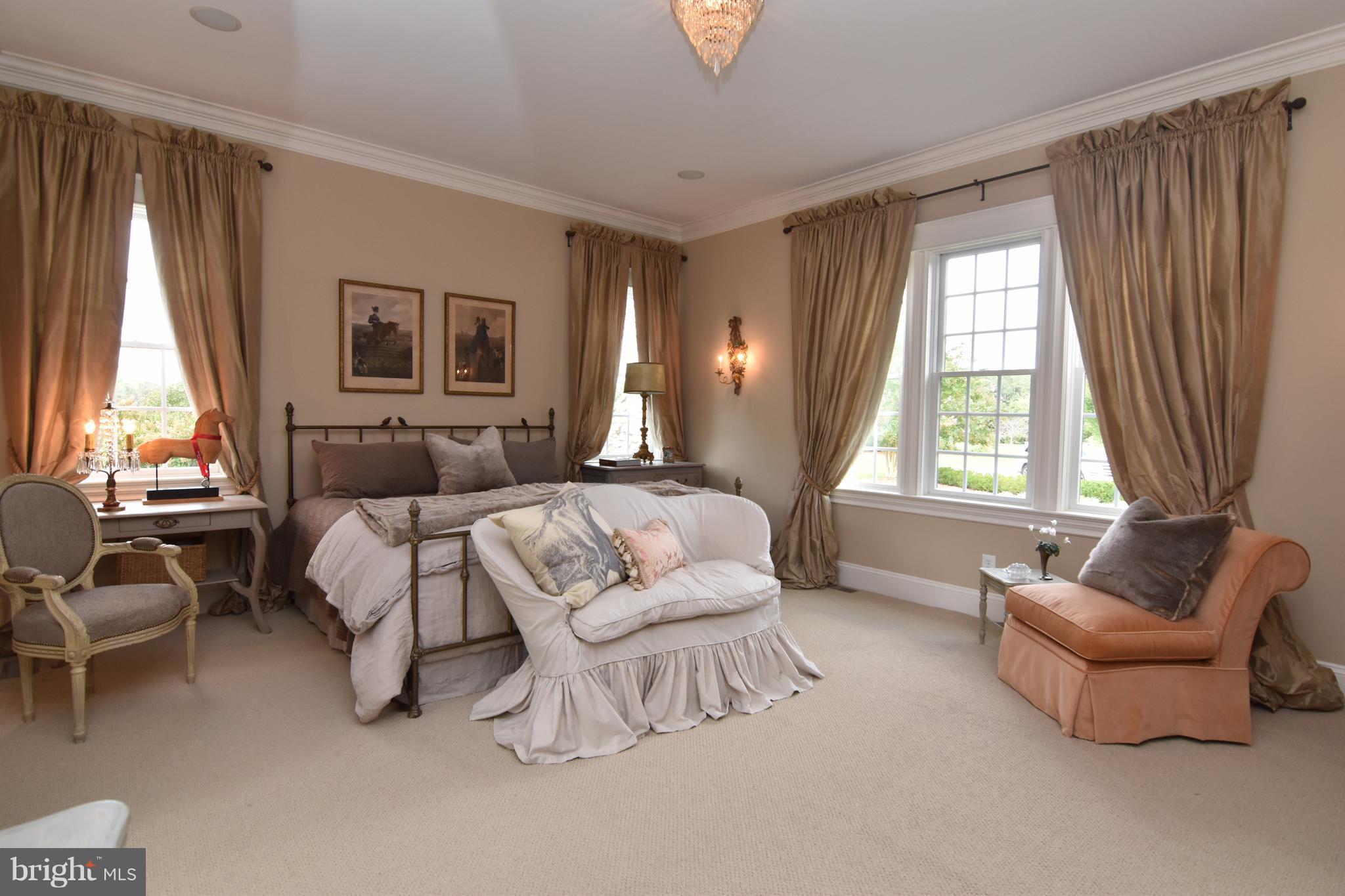 GOLDSBOROUGHS REST - Residential