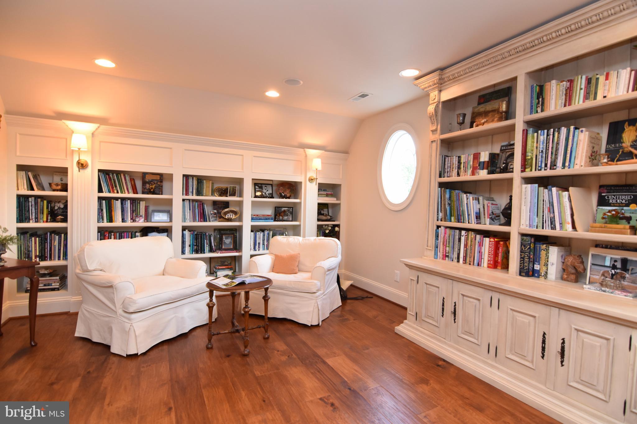 GOLDSBOROUGHS REST - Residential