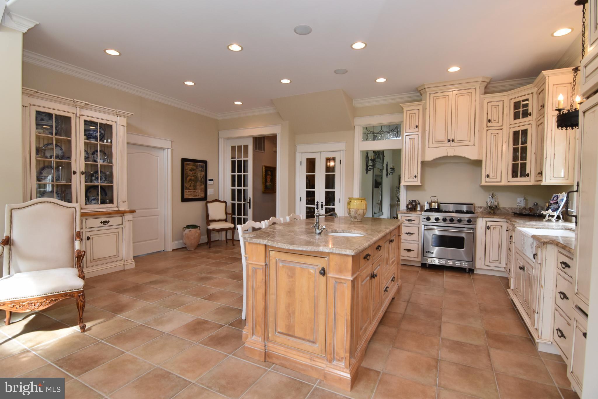 GOLDSBOROUGHS REST - Residential