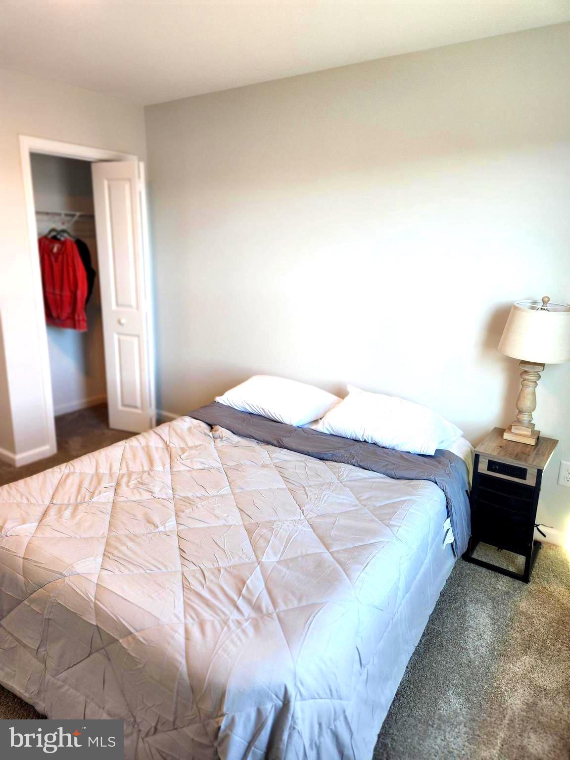 MILL CREEK - Residential