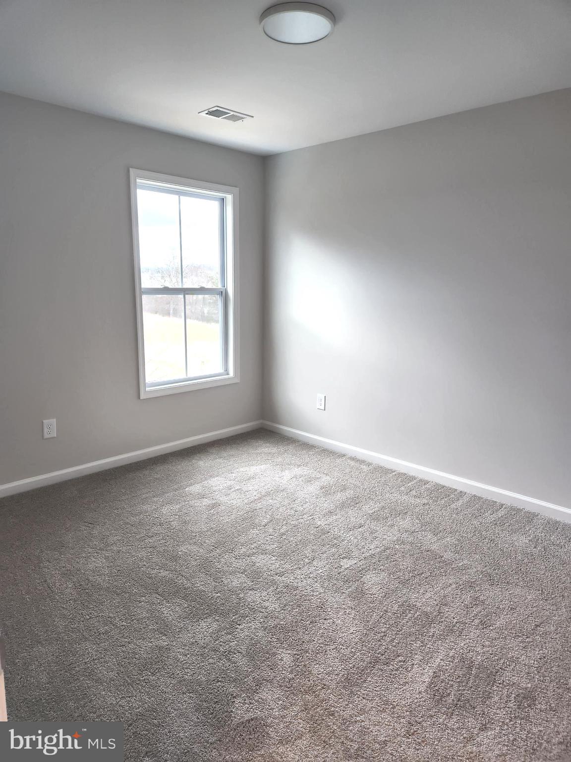 MILL CREEK - Residential