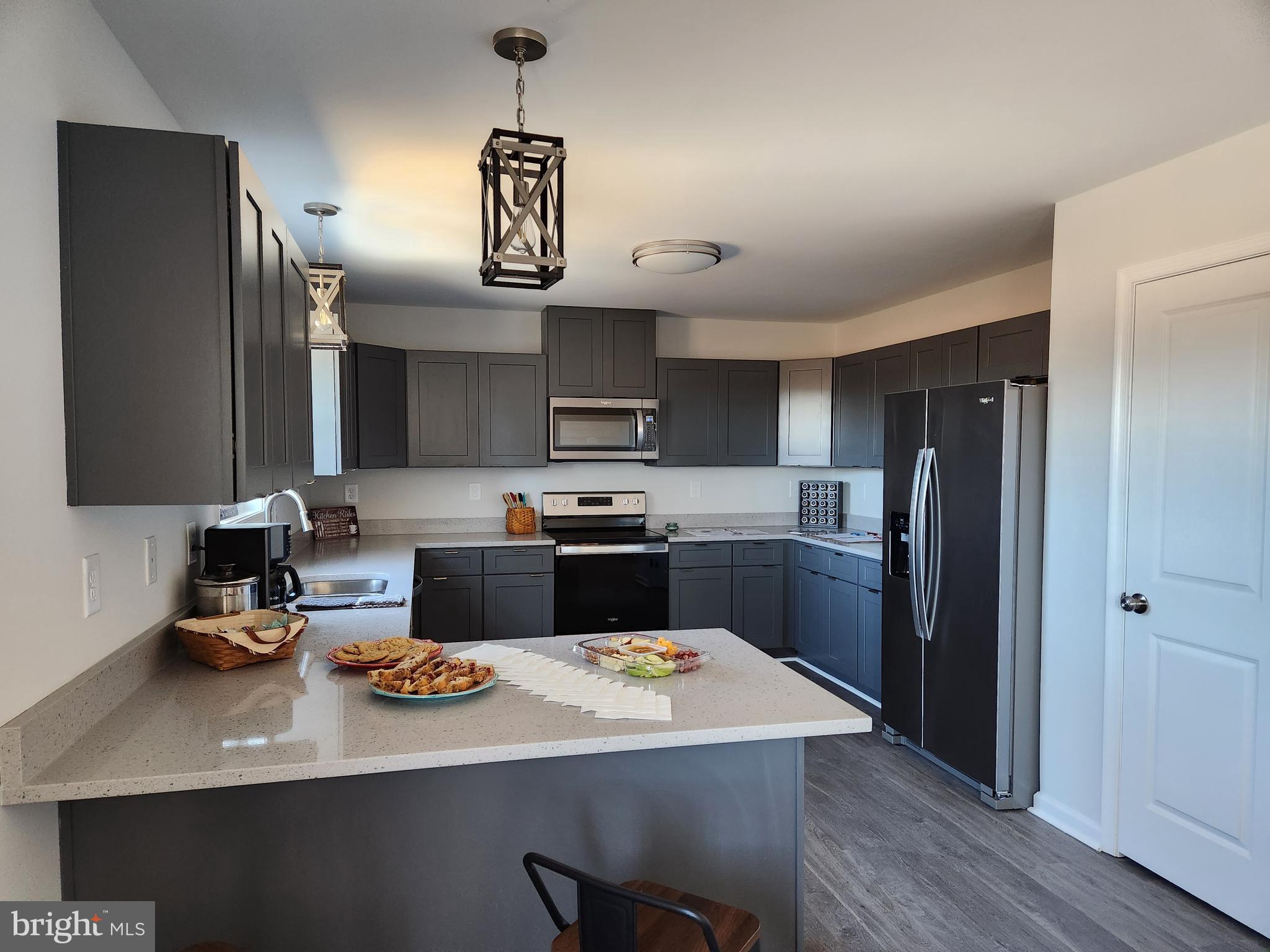 MILL CREEK - Residential