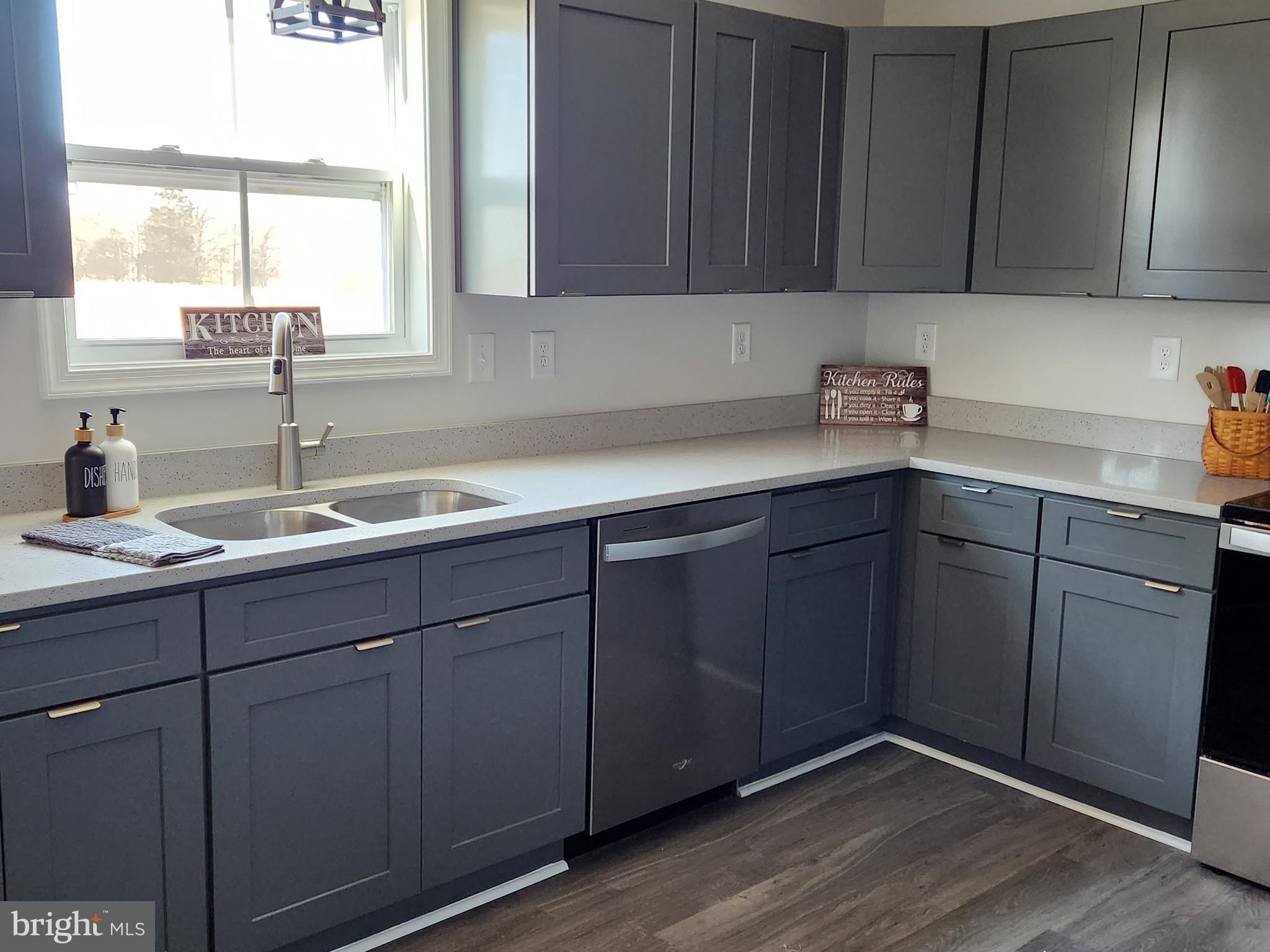 MILL CREEK - Residential