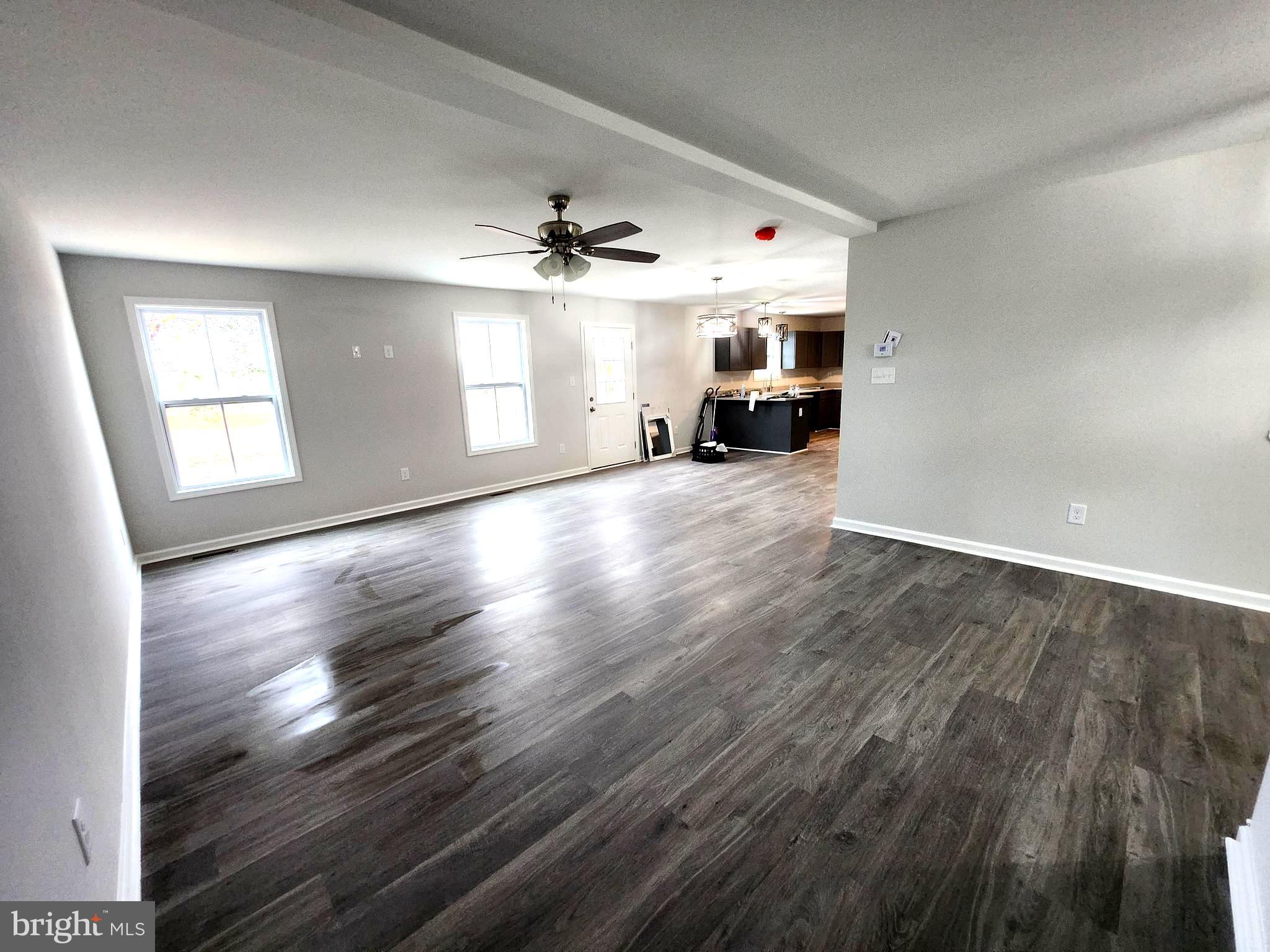 MILL CREEK - Residential