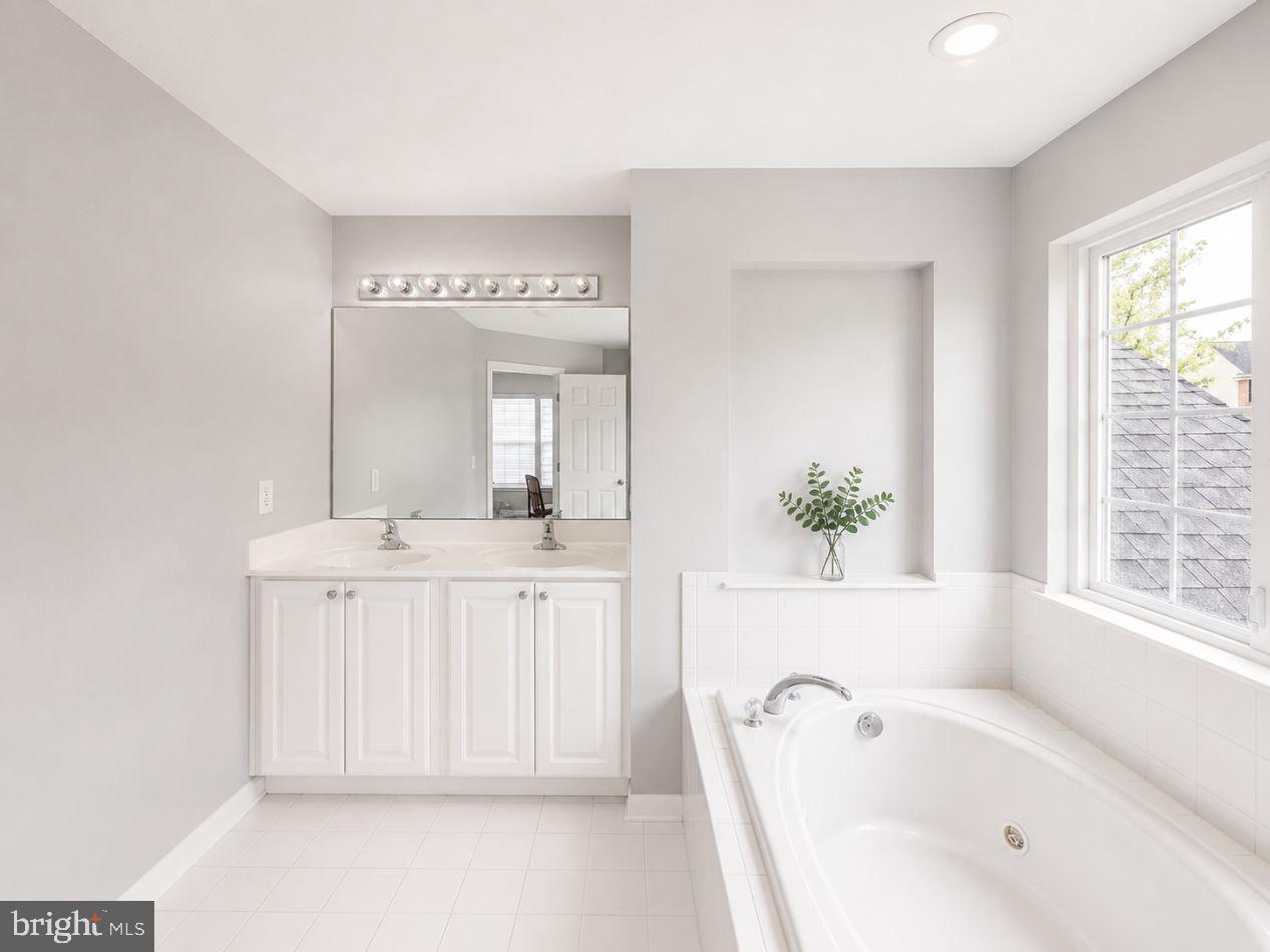 PIEDMONT - Residential