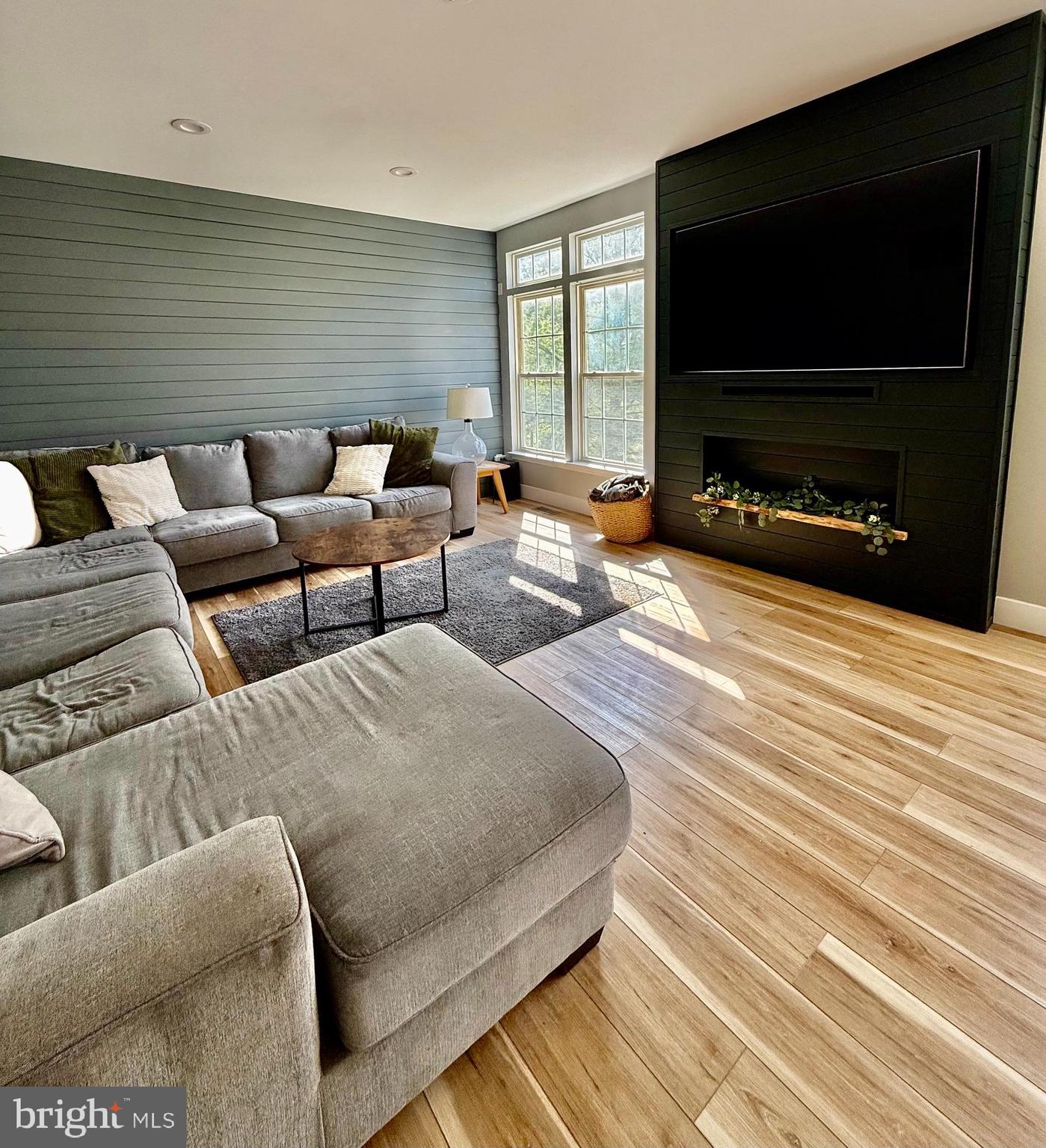 PIEDMONT - Residential