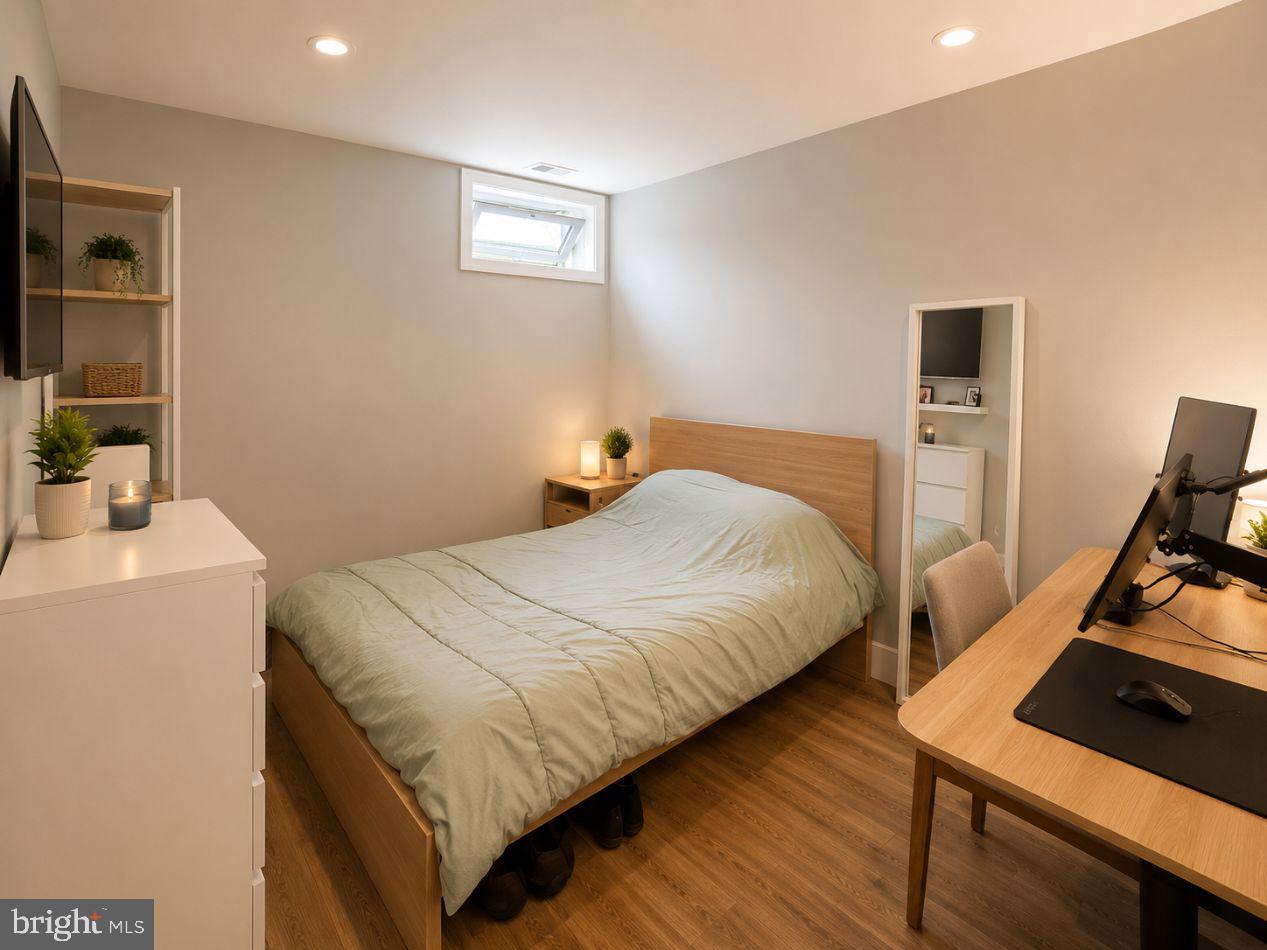 PIEDMONT - Residential
