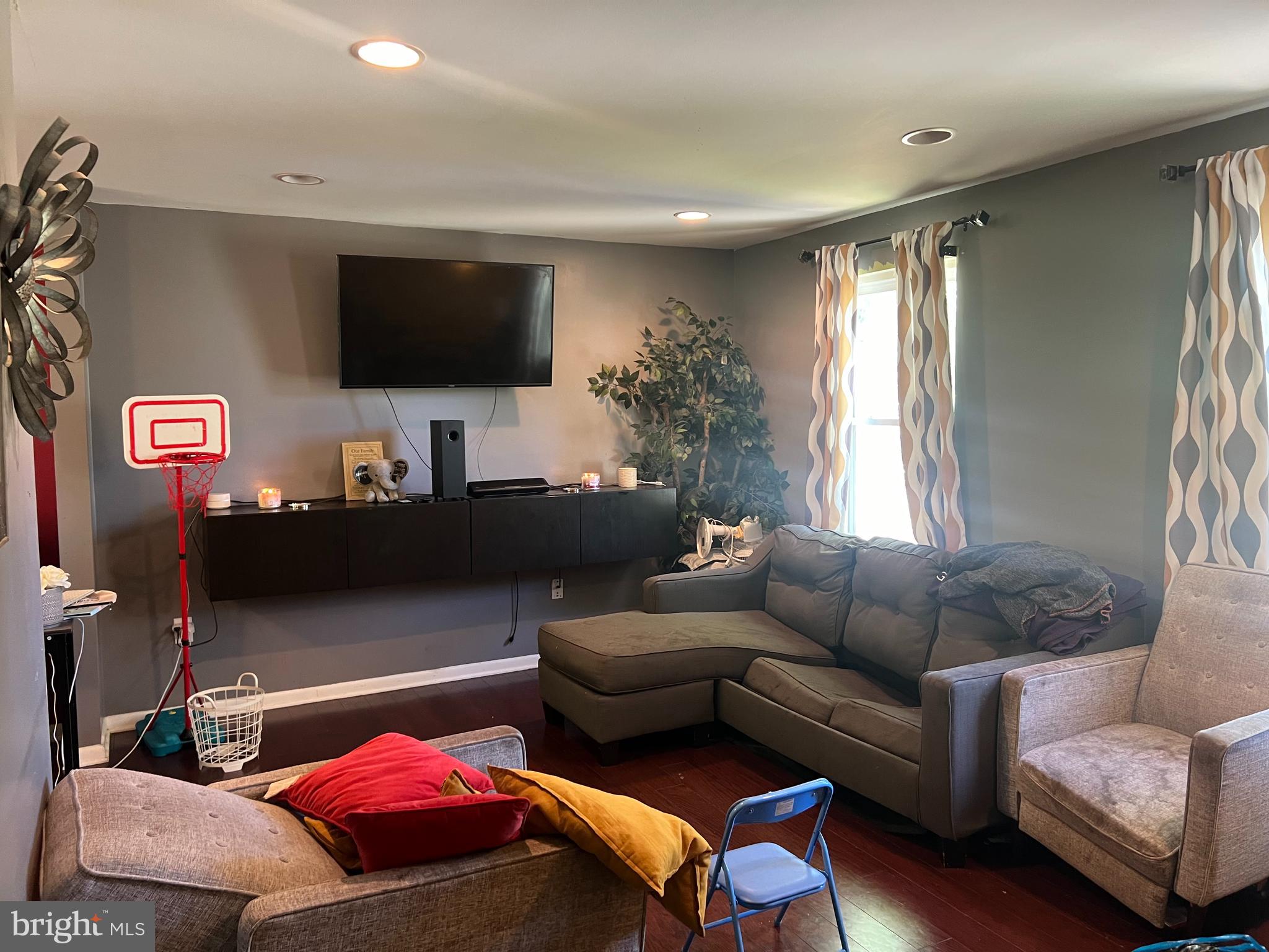 TANTALLON - Residential