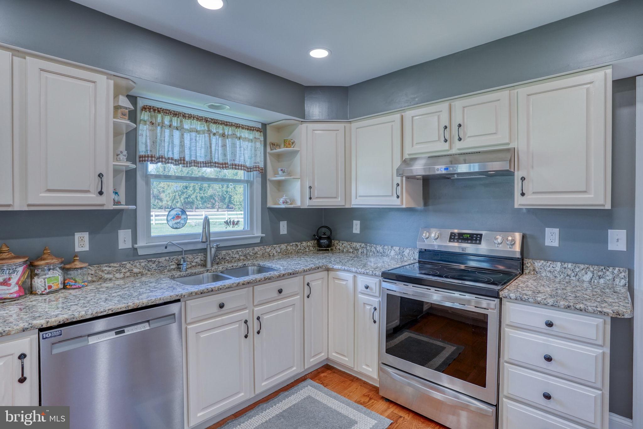 OVERLOOK AT CARMICHAEL - Residential