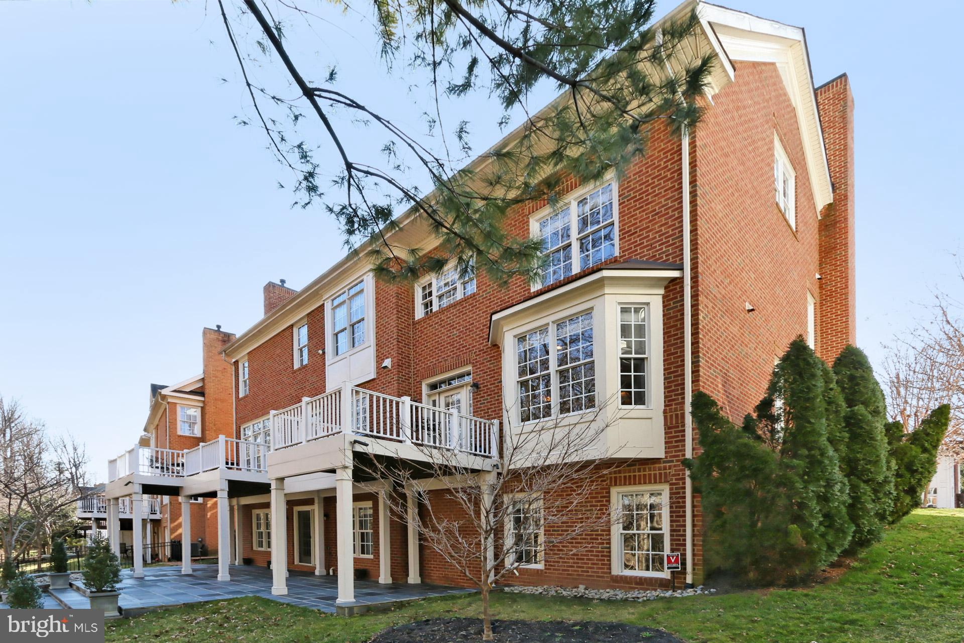 PICKETT'S RESERVE - Residential