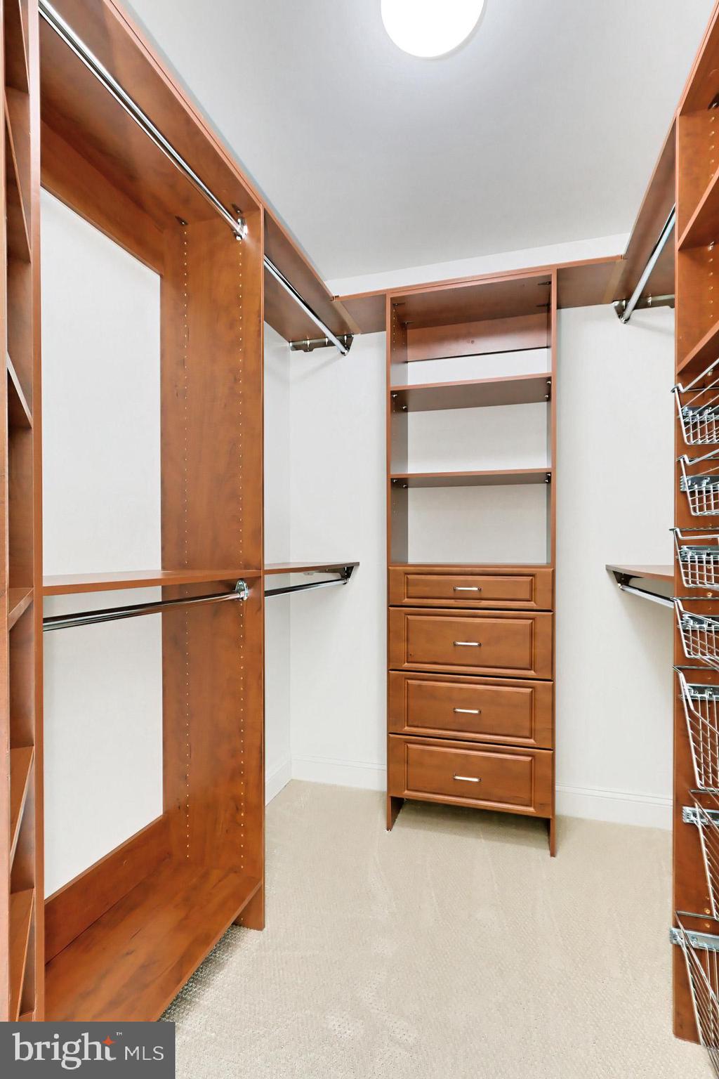 PICKETT'S RESERVE - Residential