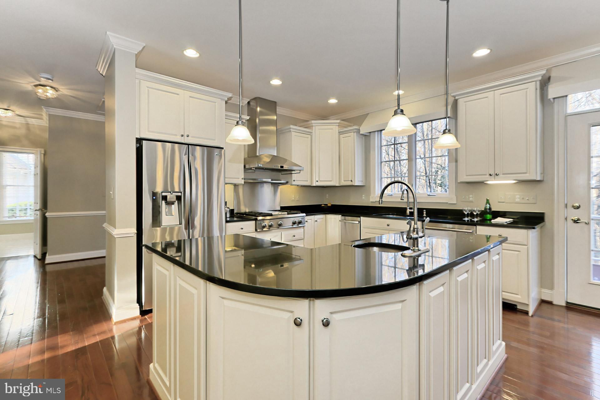 PICKETT'S RESERVE - Residential