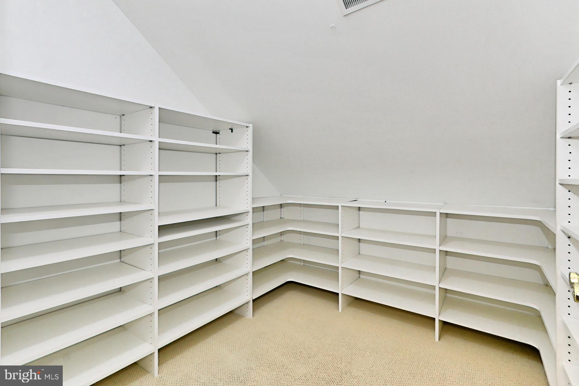 PICKETT'S RESERVE - Residential