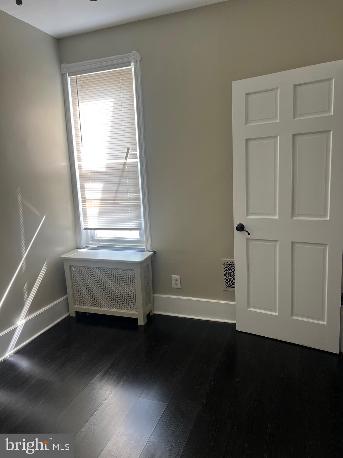 LOWER MOYAMENSING - Residential Lease