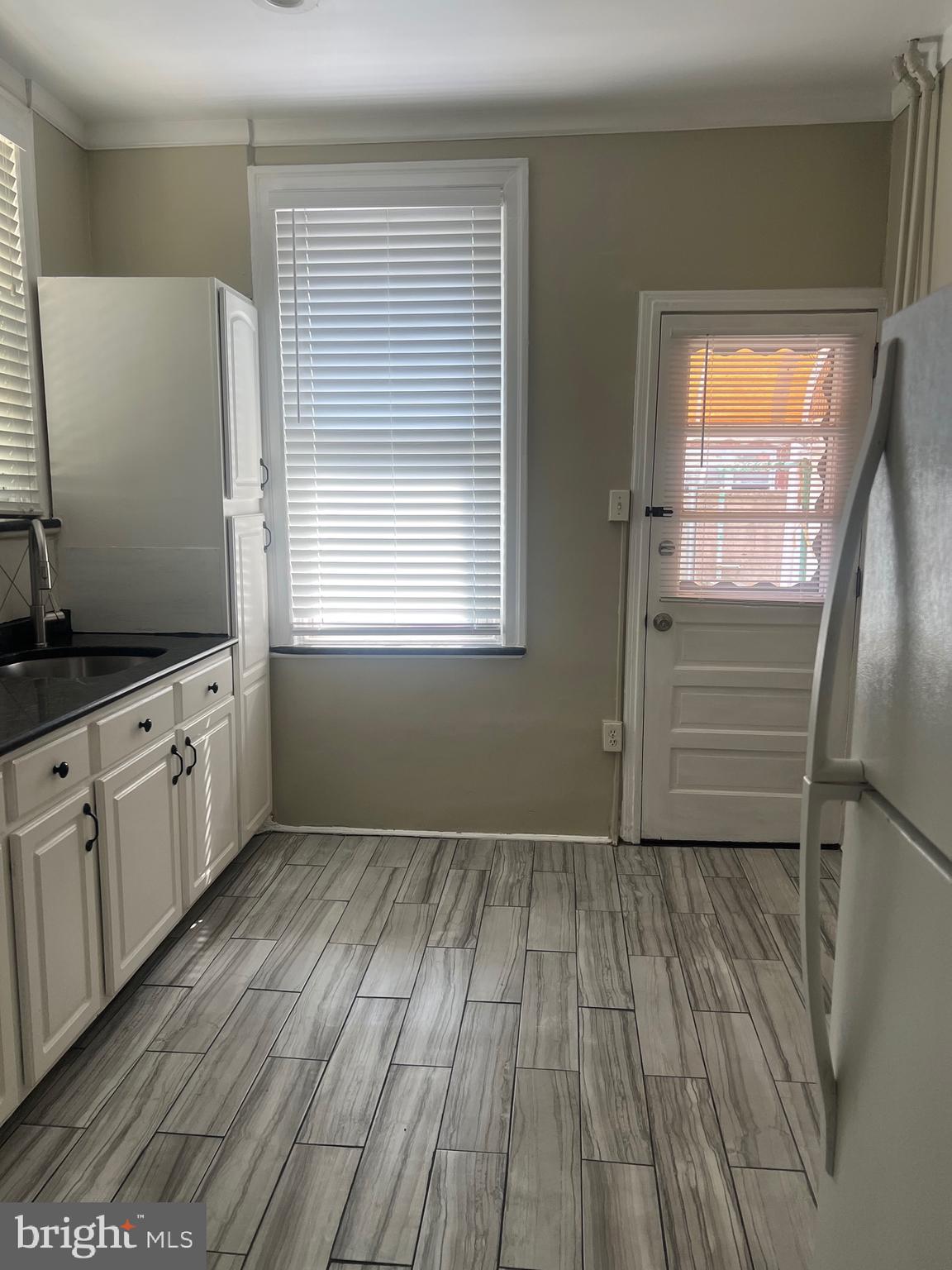 LOWER MOYAMENSING - Residential Lease