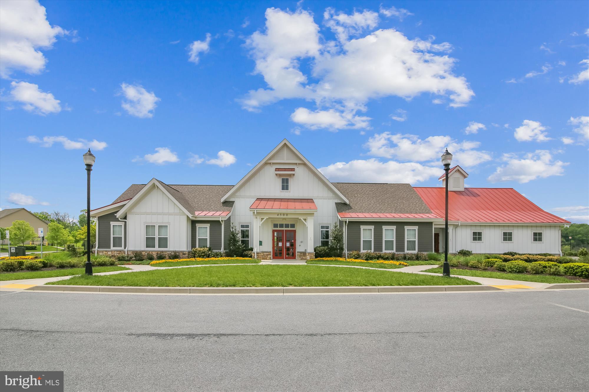 LANDSDALE - Residential