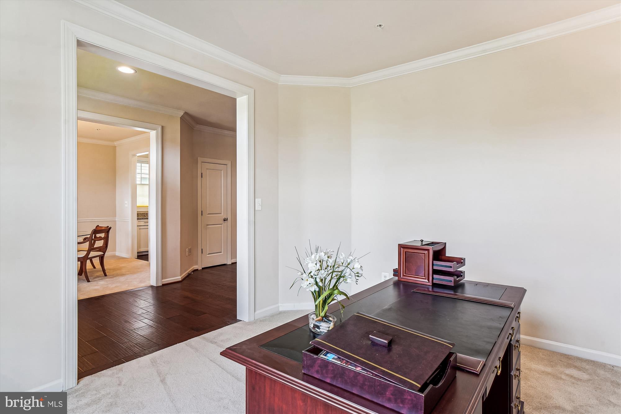 LANDSDALE - Residential