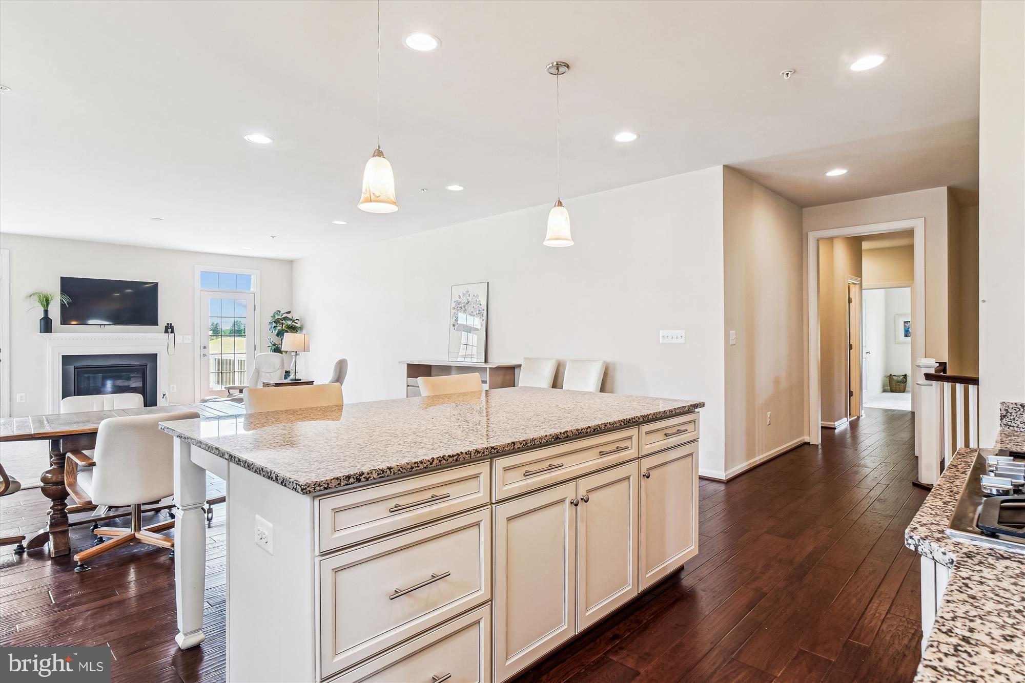 LANDSDALE - Residential