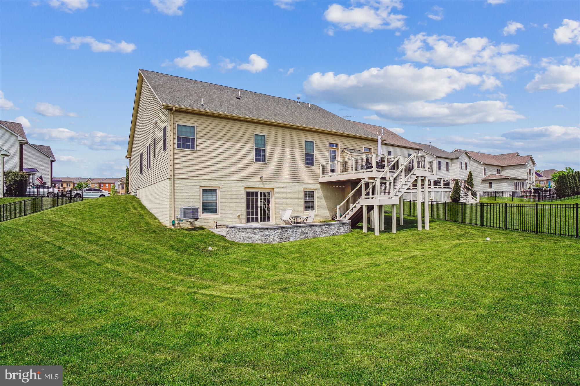 LANDSDALE - Residential