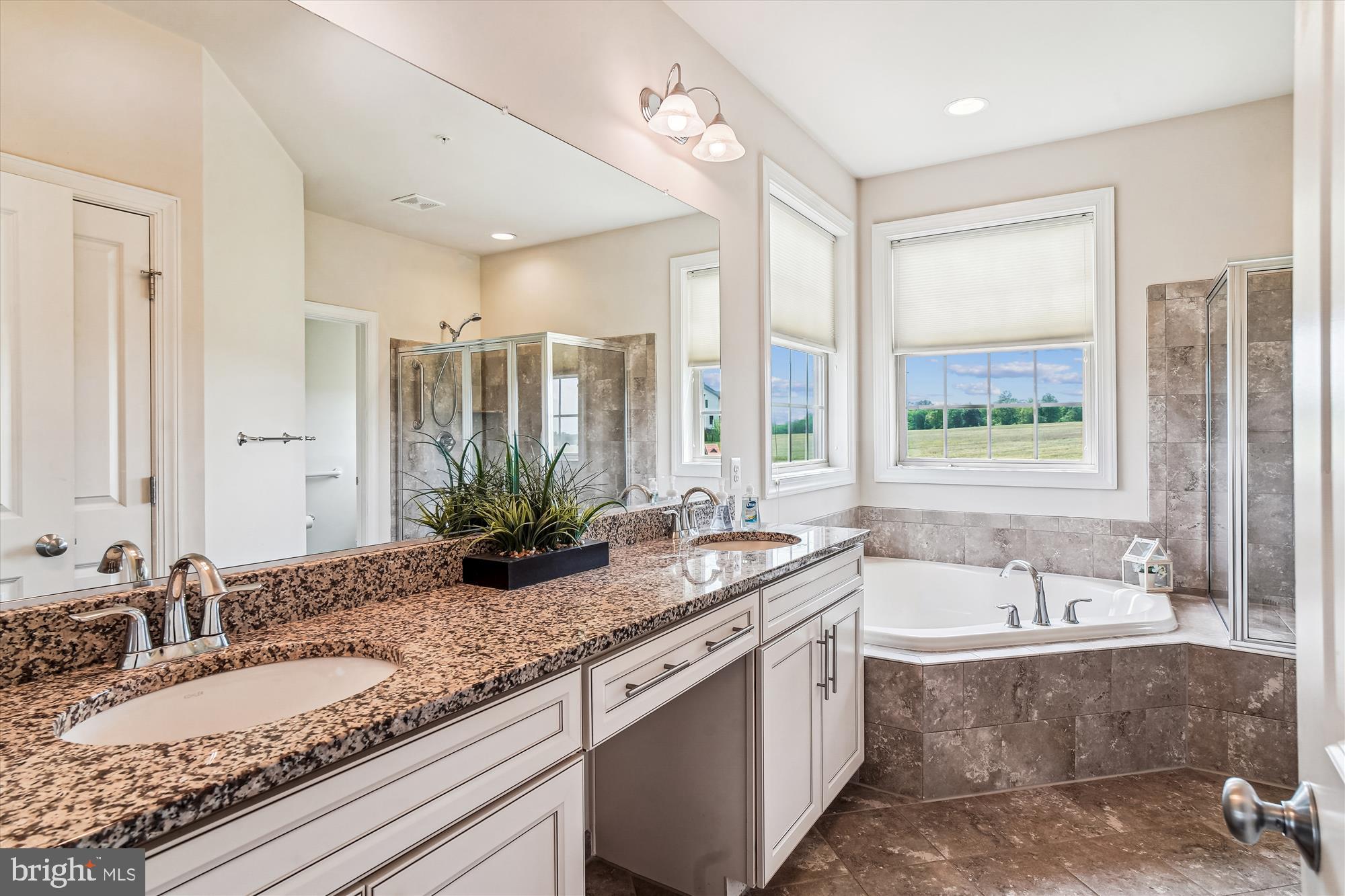 LANDSDALE - Residential