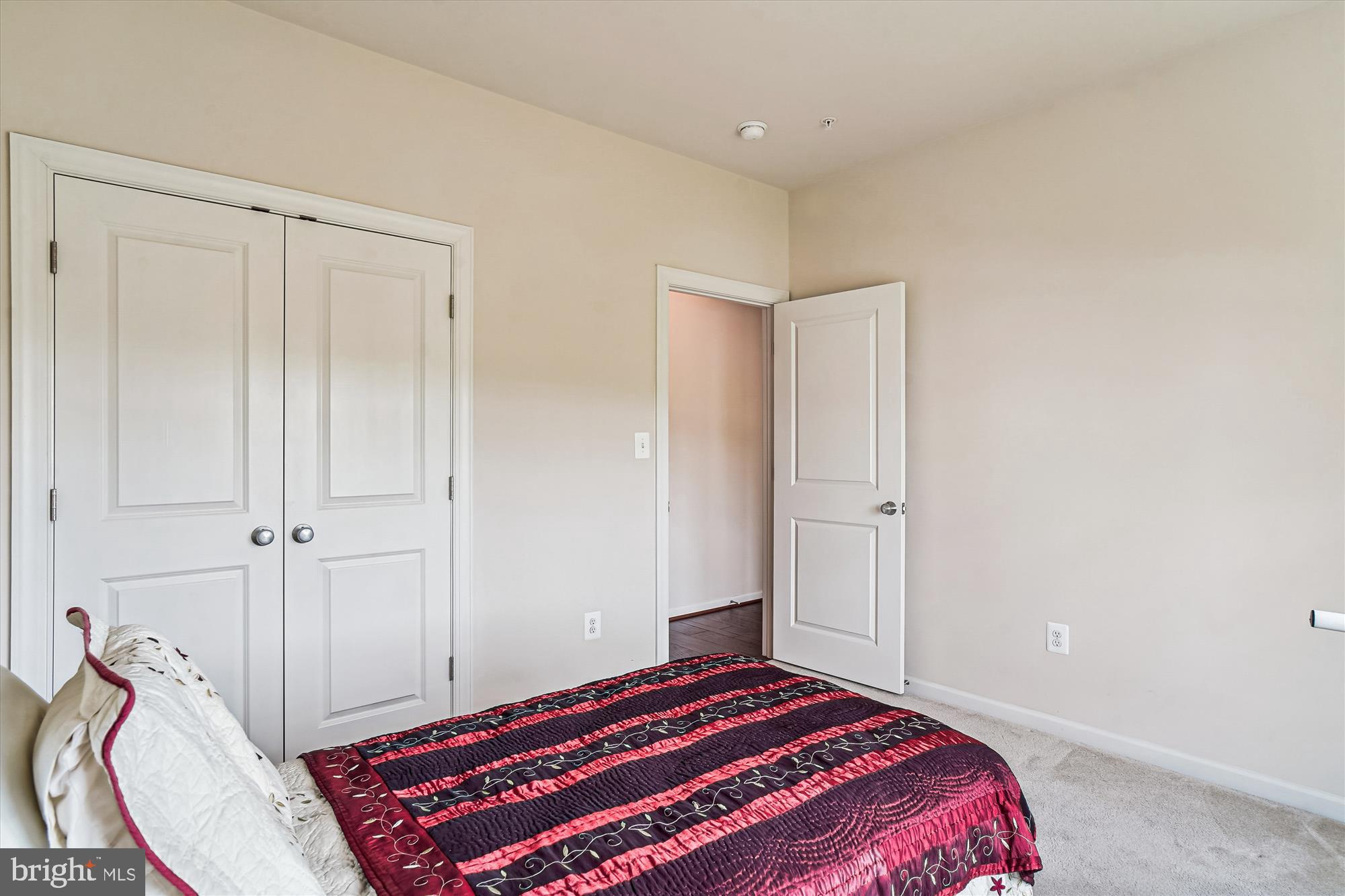 LANDSDALE - Residential