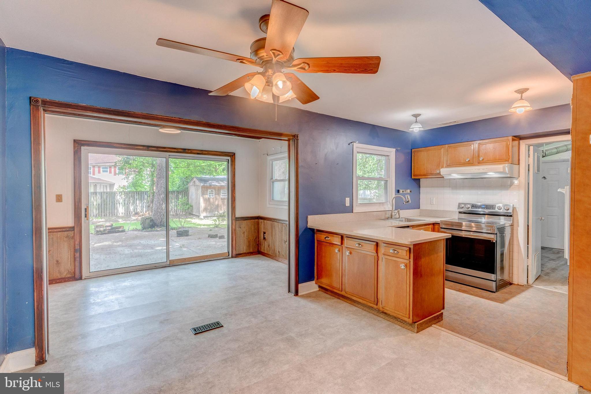 YORKTOWN - Residential