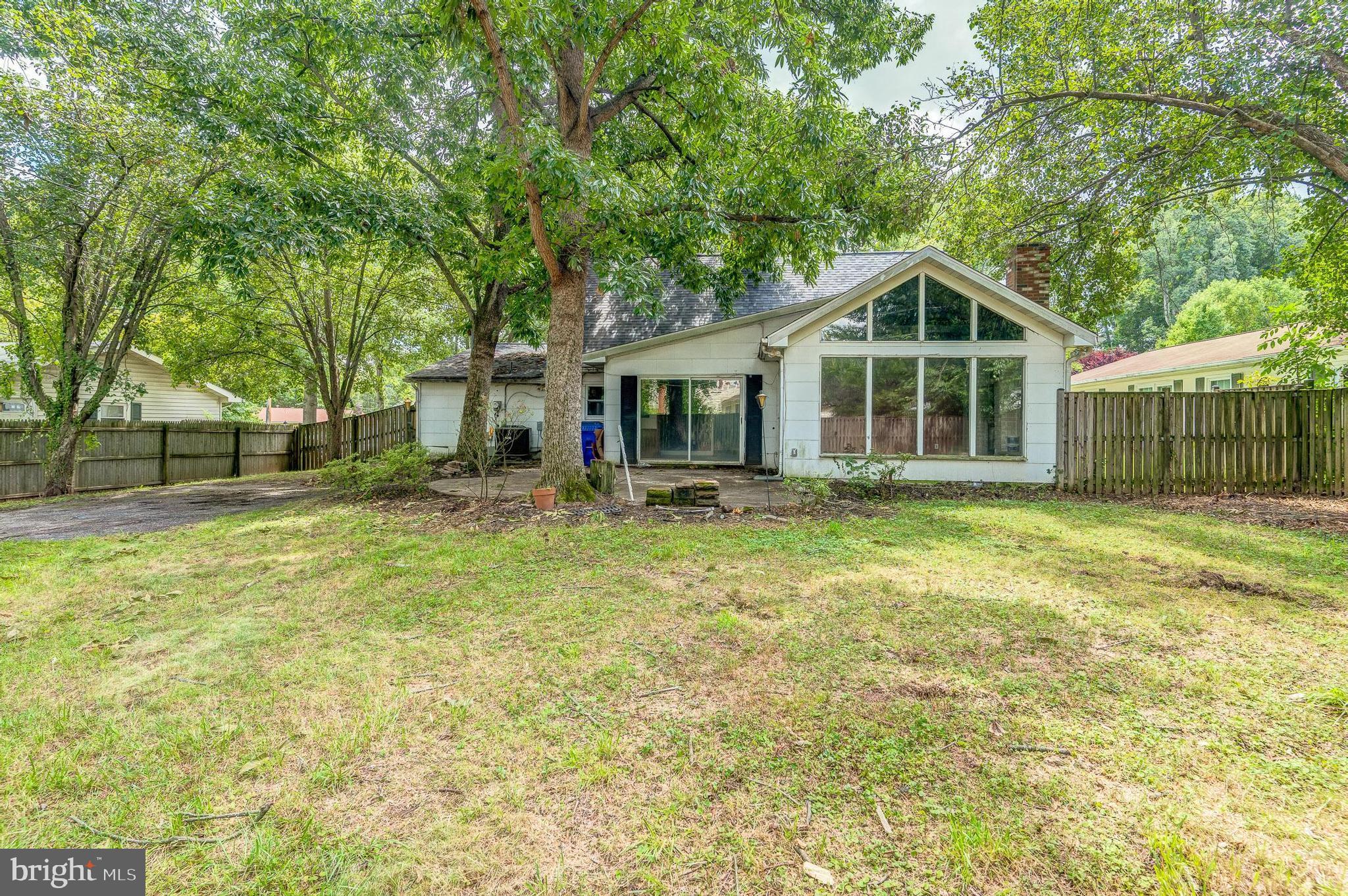 YORKTOWN - Residential