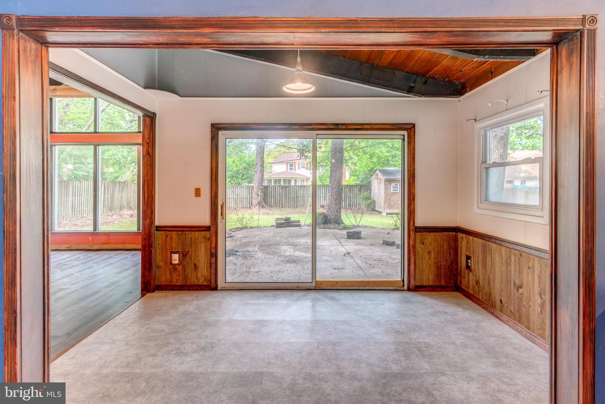 YORKTOWN - Residential