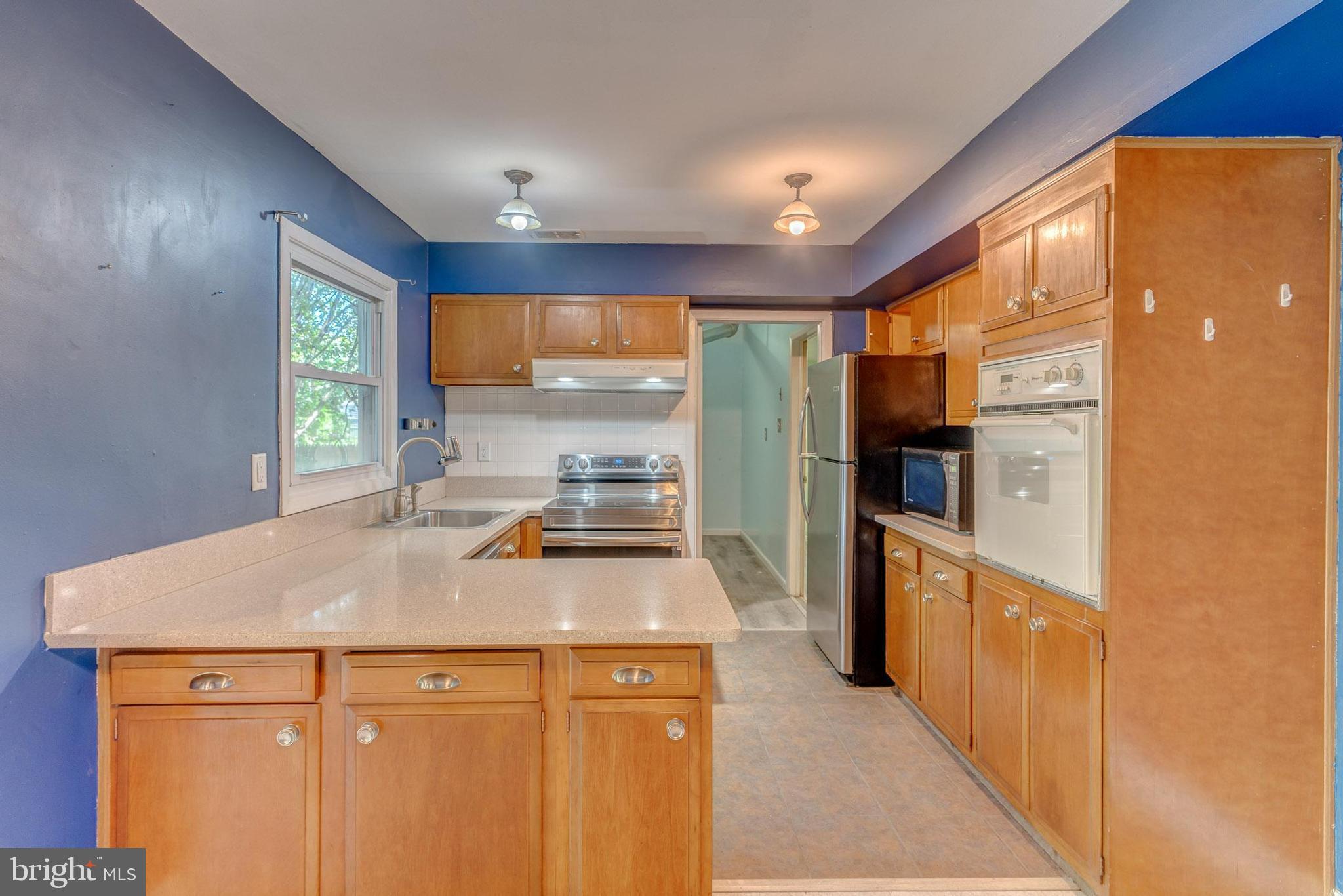 YORKTOWN - Residential