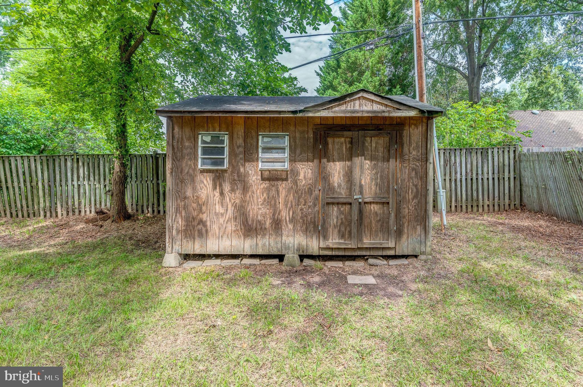 YORKTOWN - Residential