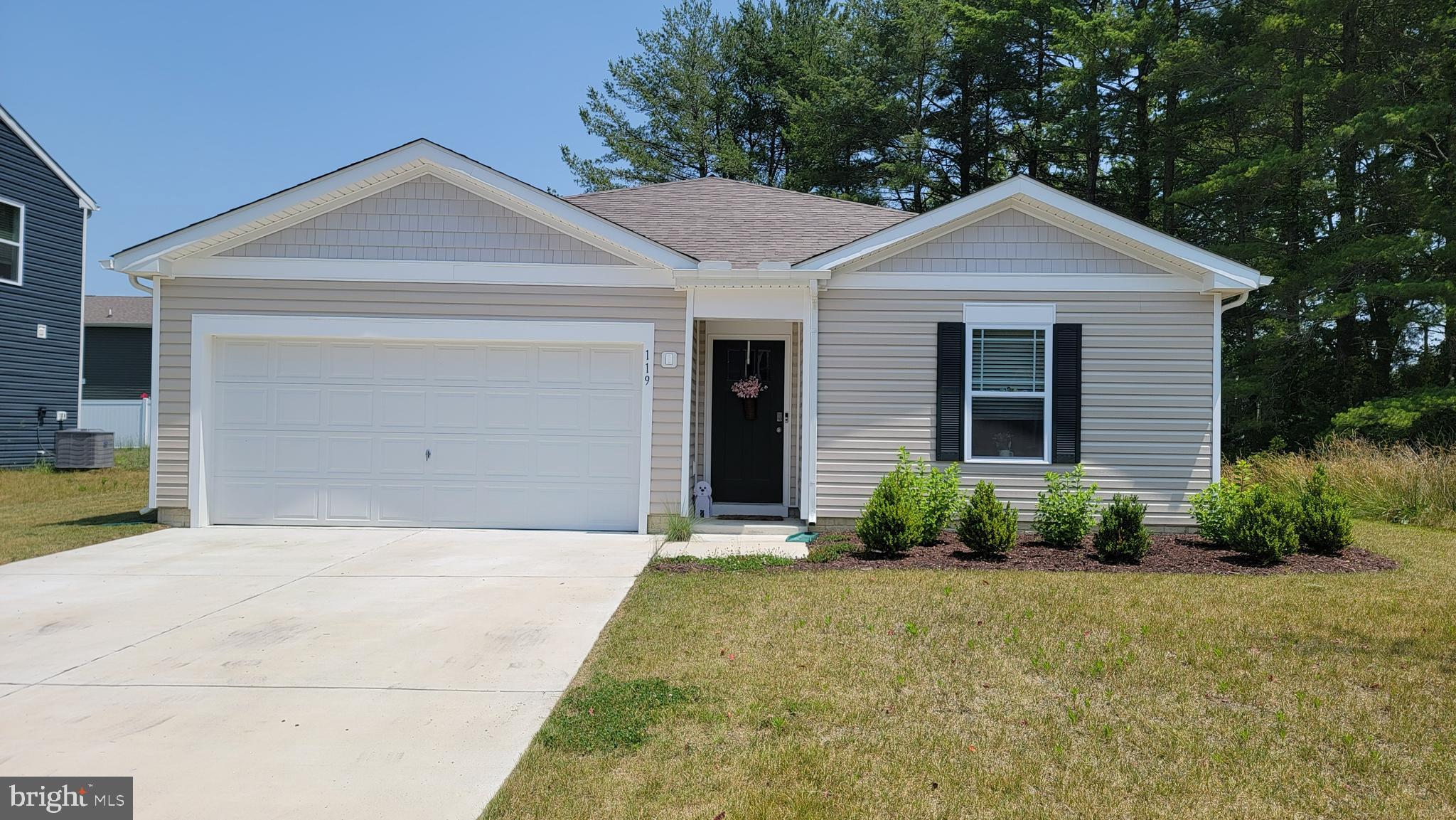 HUNTINGFIELDS - Residential