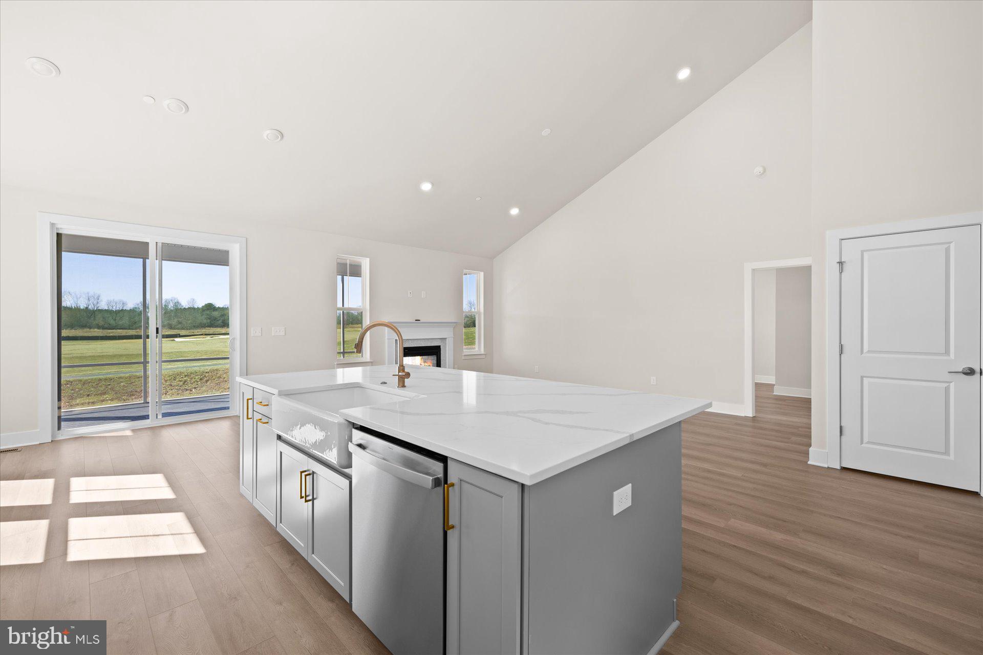 RIVER MARSH - Residential