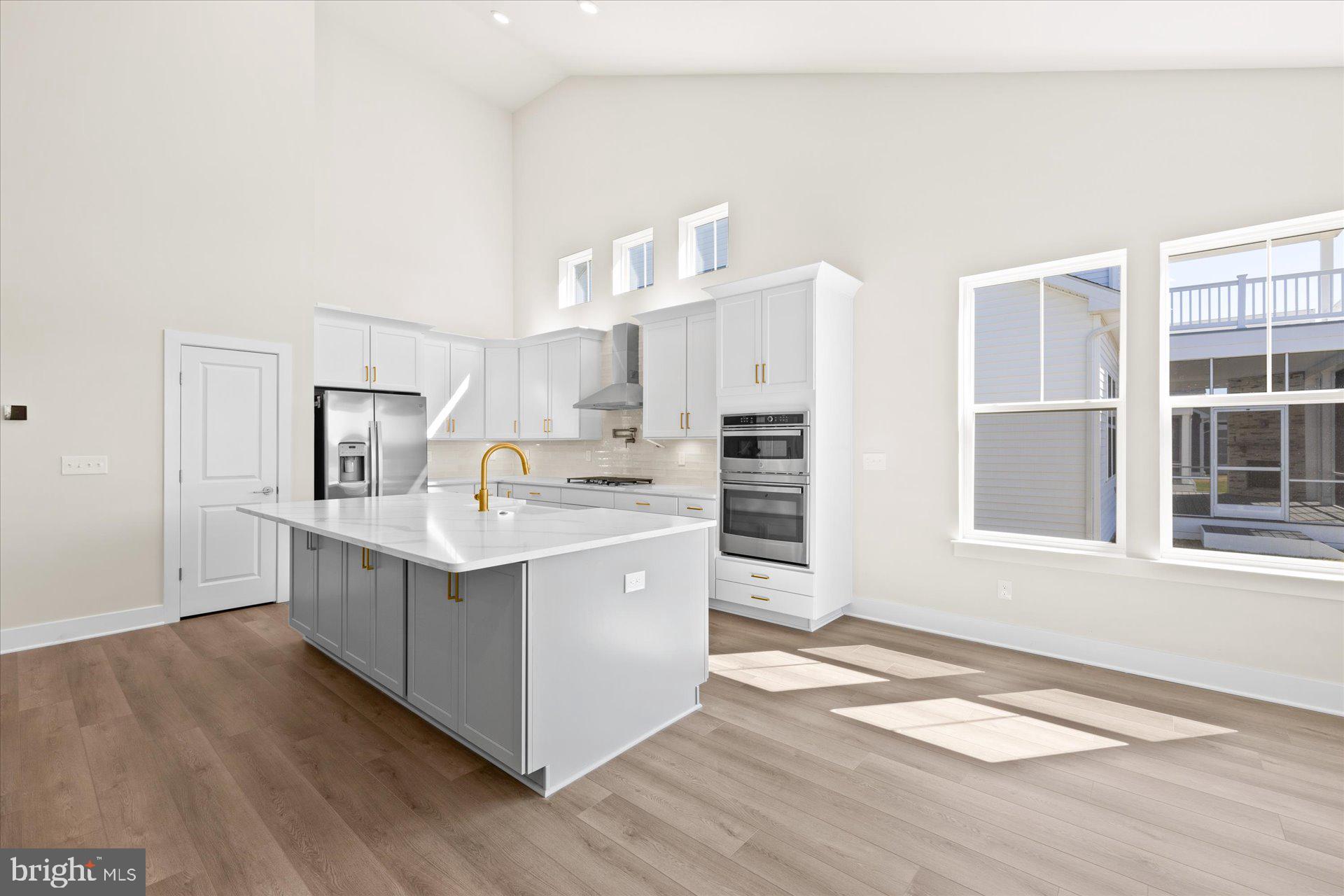 RIVER MARSH - Residential