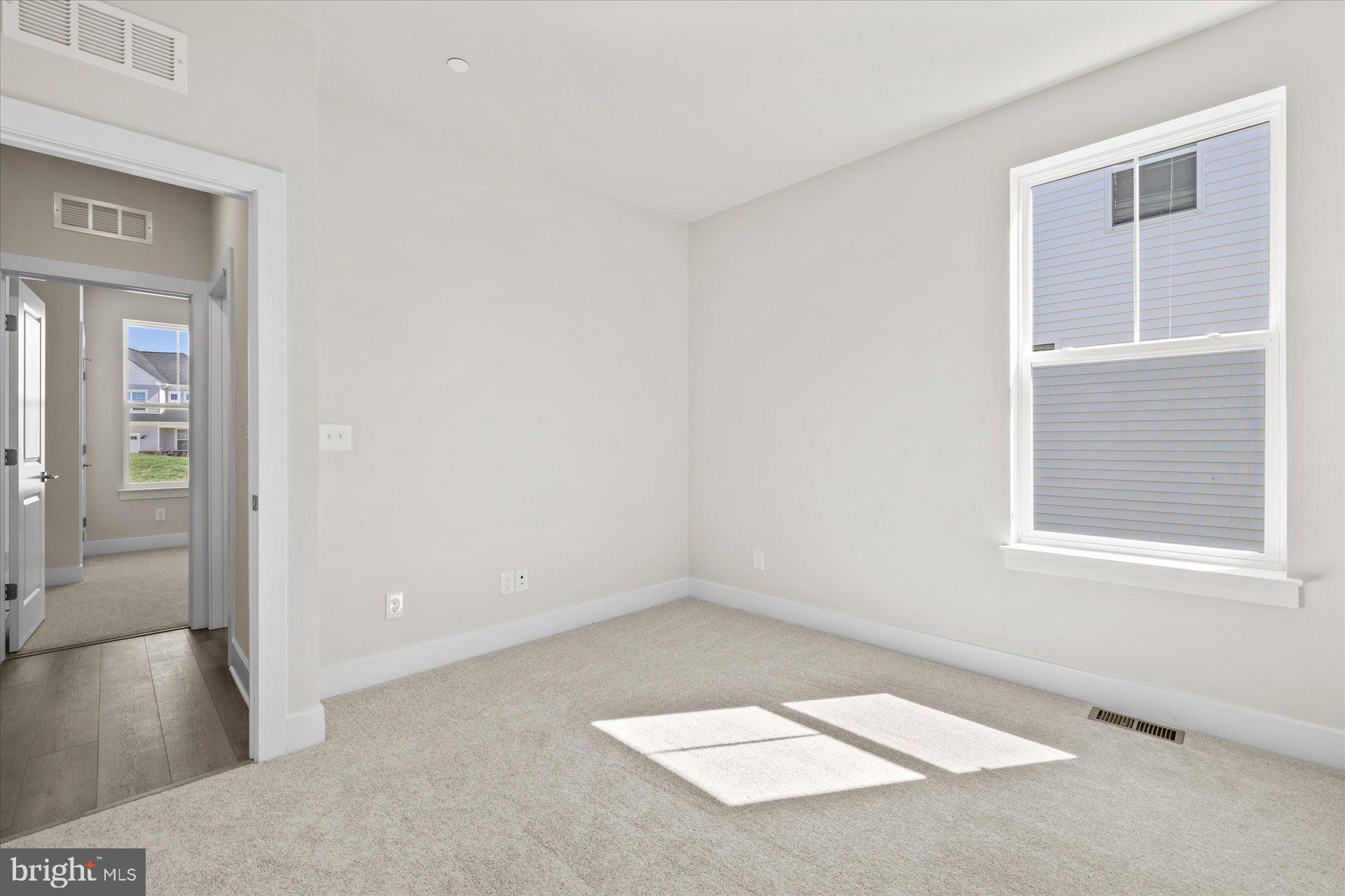 RIVER MARSH - Residential