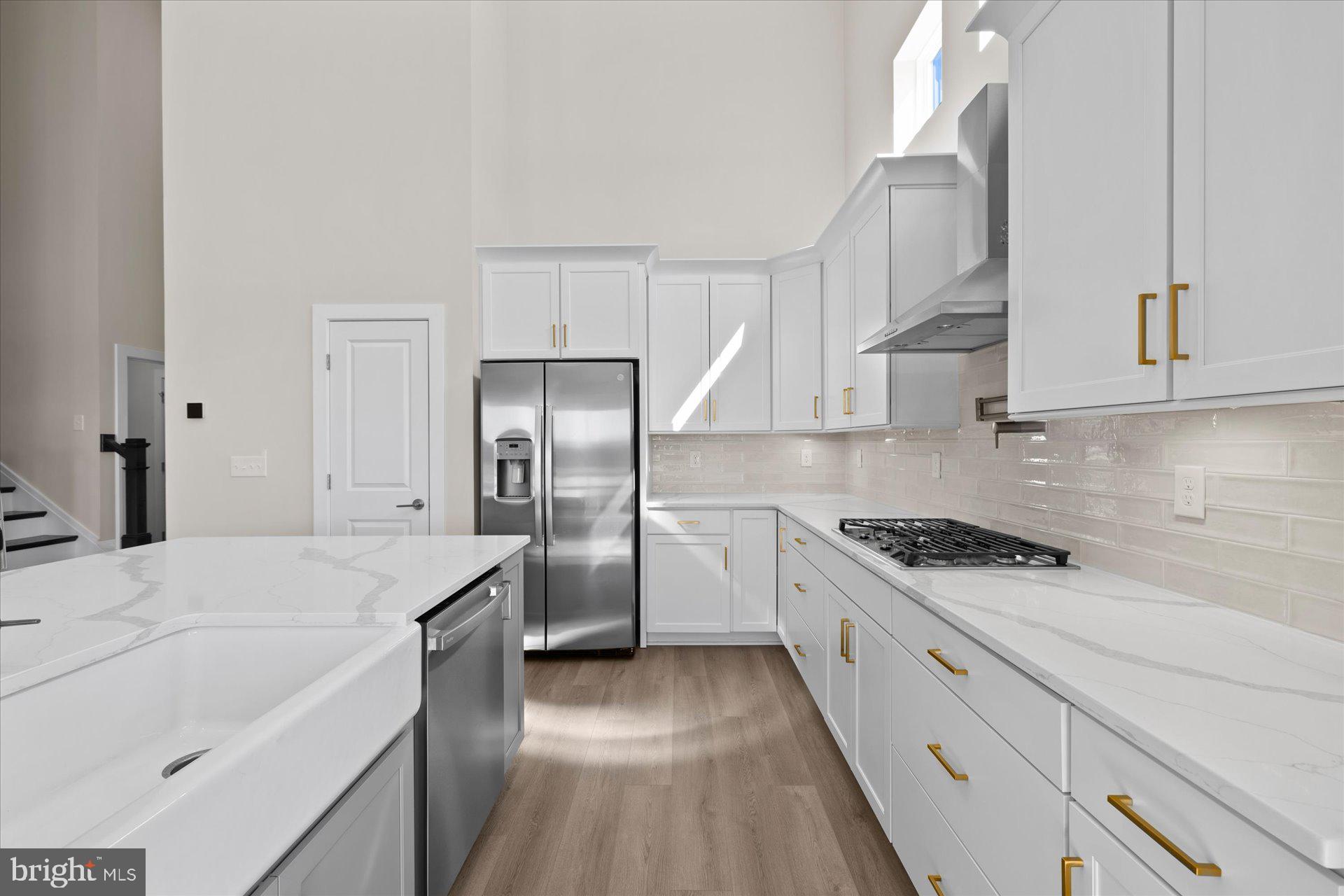 RIVER MARSH - Residential