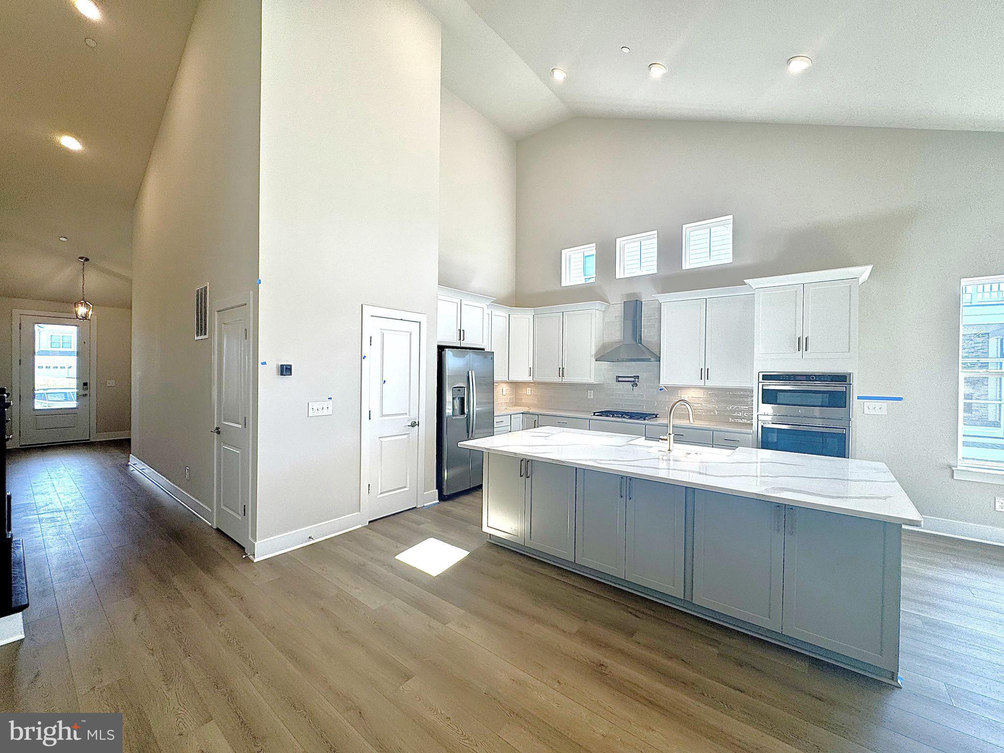 RIVER MARSH - Residential