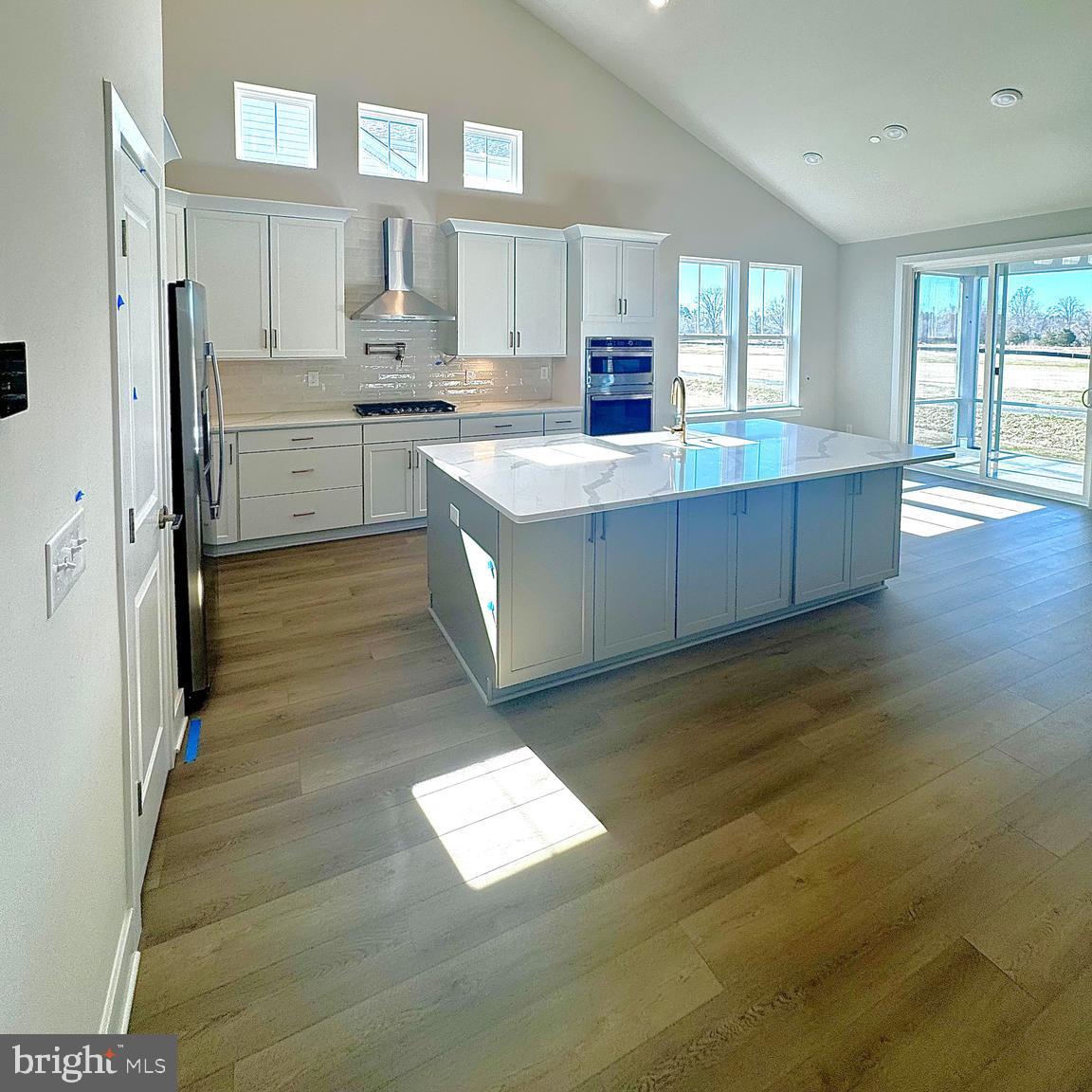 RIVER MARSH - Residential