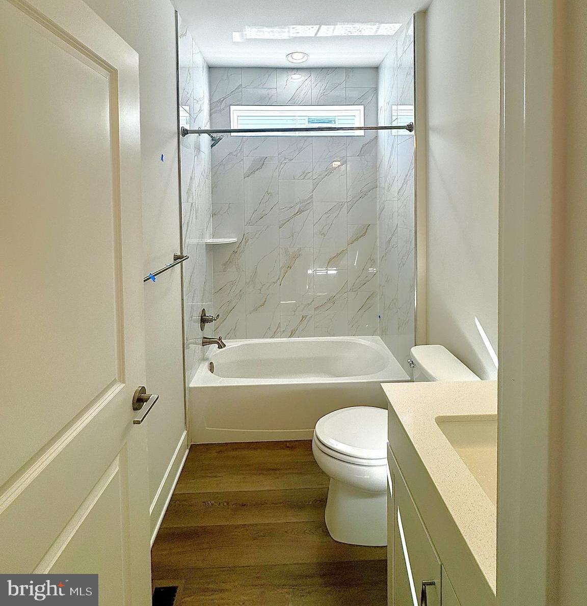 RIVER MARSH - Residential