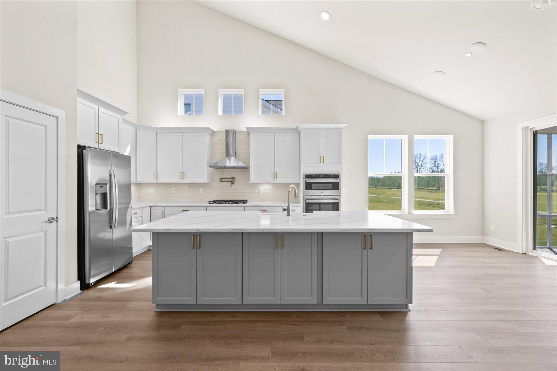 RIVER MARSH - Residential