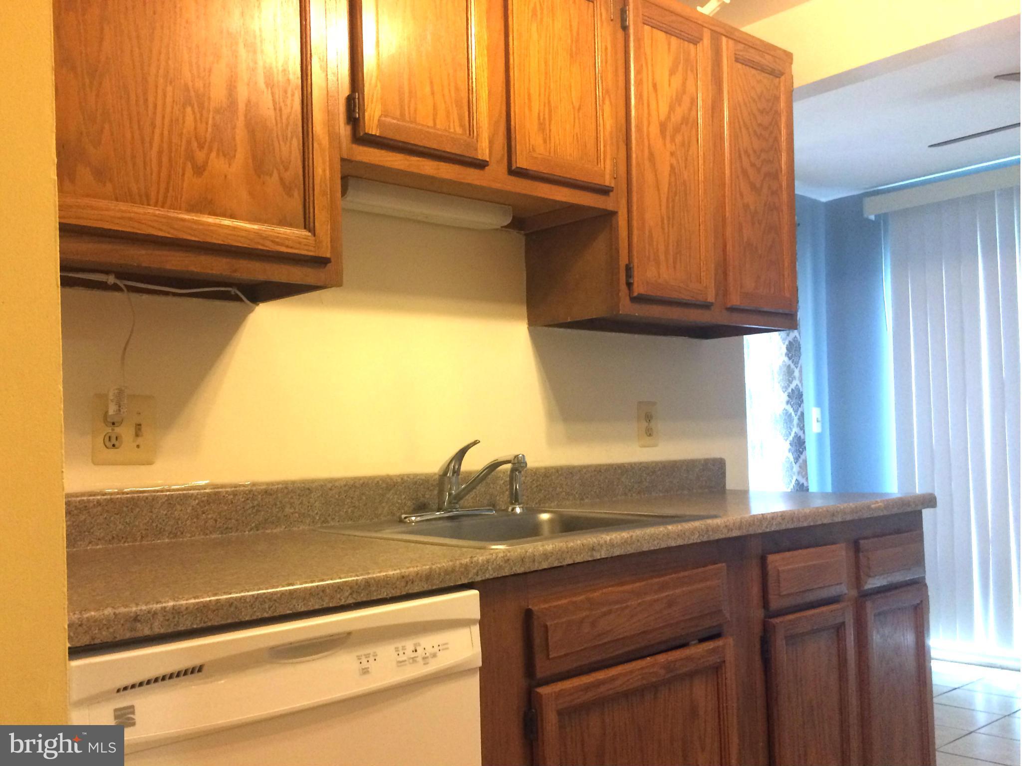 FARMINGDALE - Residential Lease