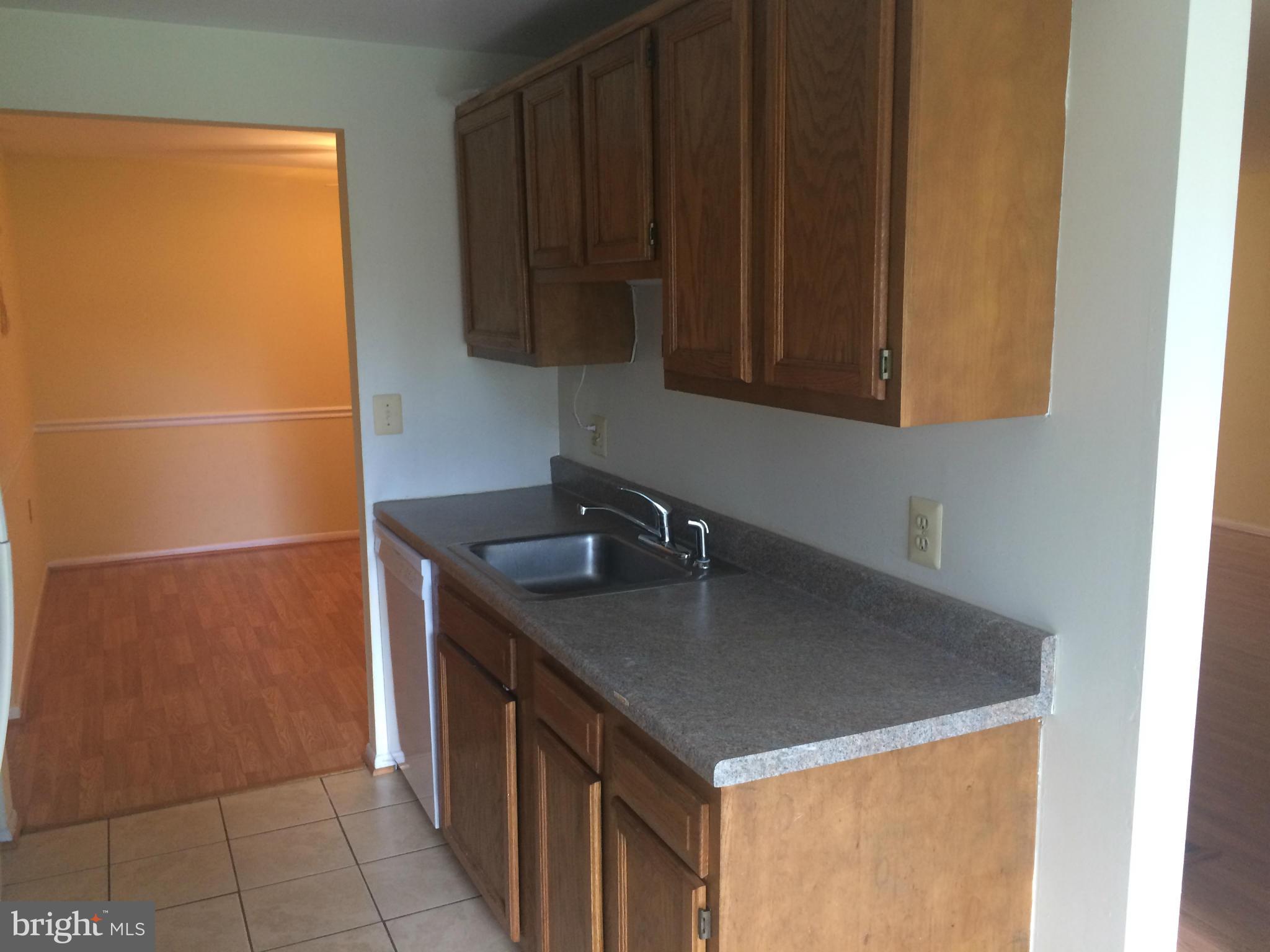 FARMINGDALE - Residential Lease