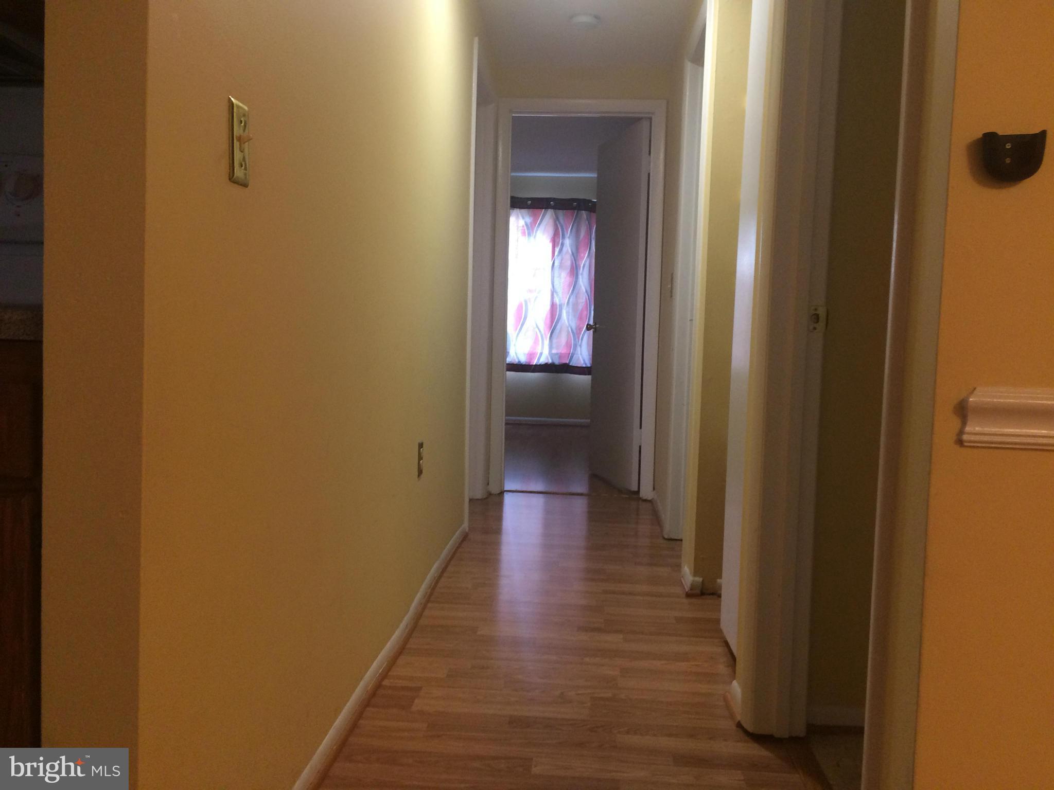 FARMINGDALE - Residential Lease