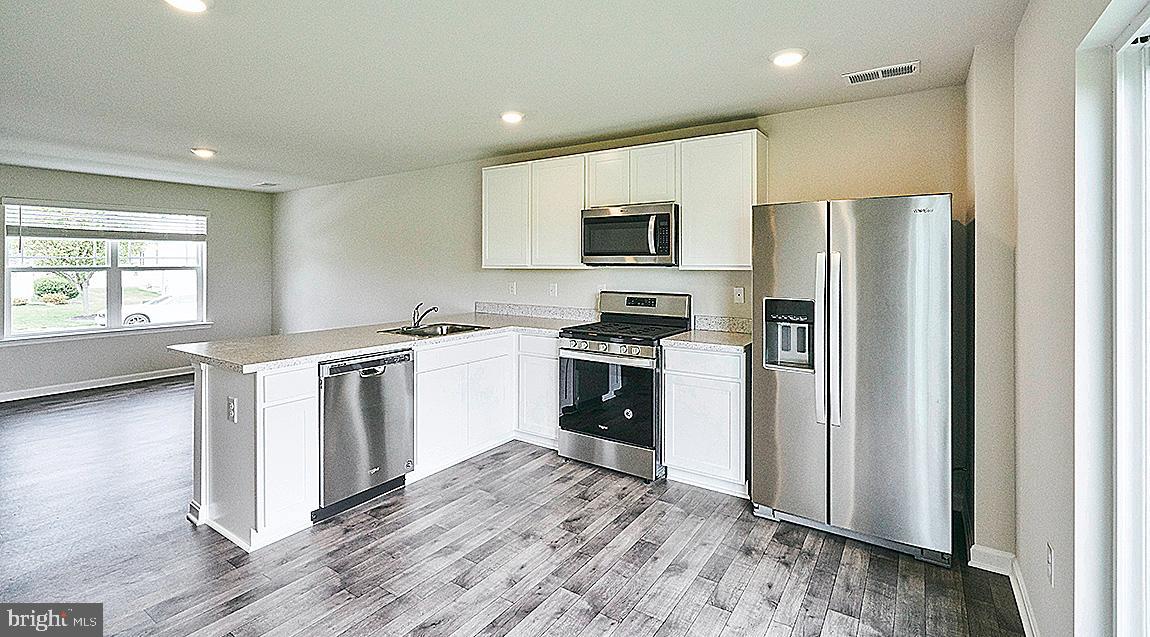 BLACKWATER LANDING - Residential