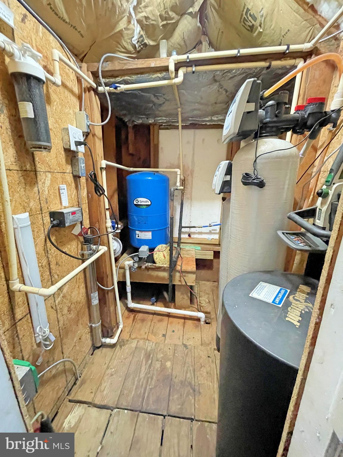 NONE, RURAL - Residential