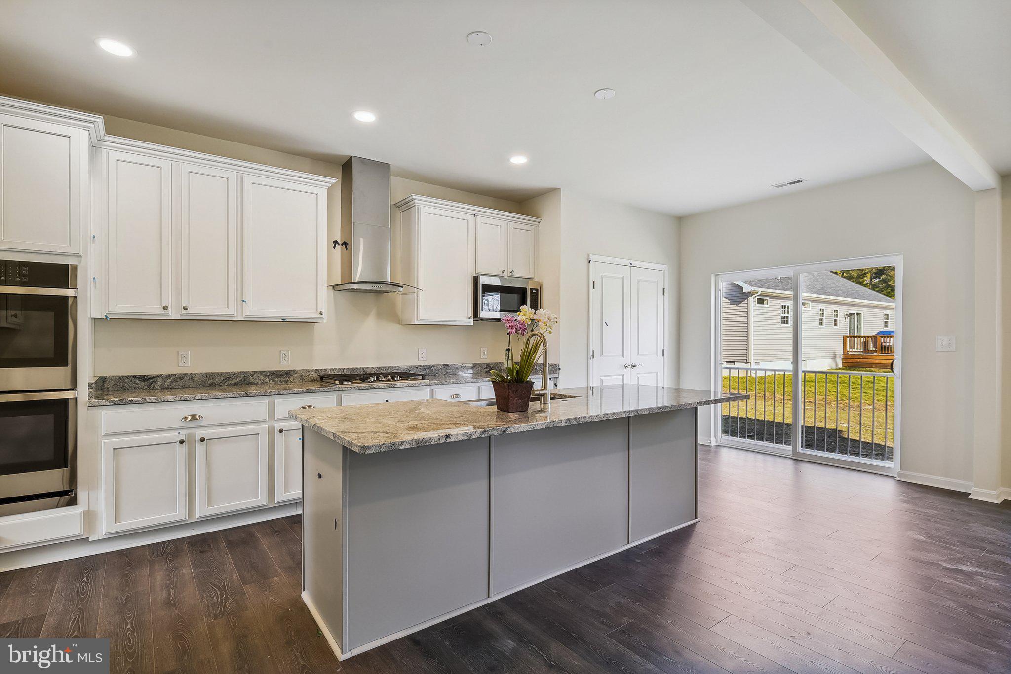 lot 331 332 EDGEMONT STREET